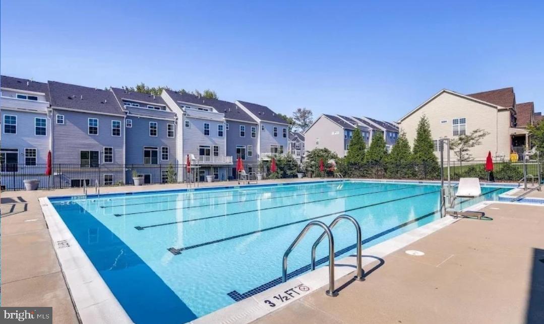 THE ENCLAVE - ARUNDEL PRESERVE - Residential