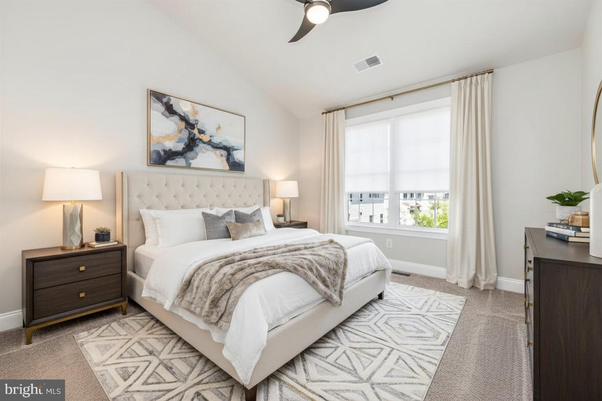 THE ENCLAVE - ARUNDEL PRESERVE - Residential
