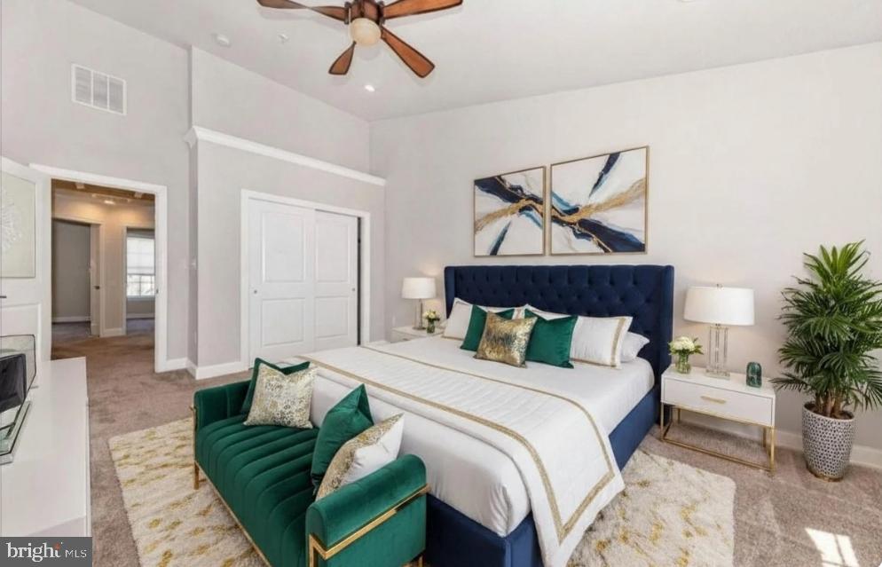 THE ENCLAVE - ARUNDEL PRESERVE - Residential