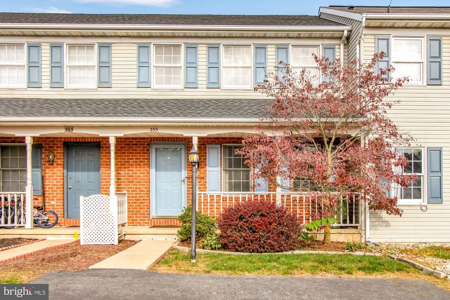 Come check out this move in ready 3BR, 1.5BA condo in popular Woodmont Estates!  Recent updates include; new carpet in living room, stairs, and office, fresh paint throughout, and new vinyl flooring in all bedrooms. The main bath has also been updated and features beautiful plank tile flooring, new countertops and new faucets.  The large country kitchen boasts stainless steel appliances along with lots of counter space and storage. A finished walk-out lower level adds additional living space, and includes a bonus room which can be used as an in home office or a 4th bedroom.  Looking for a place to relax...enjoy quiet evenings or your morning coffee on your 16x10 deck.  Grab your agent and schedule your showing today!!!