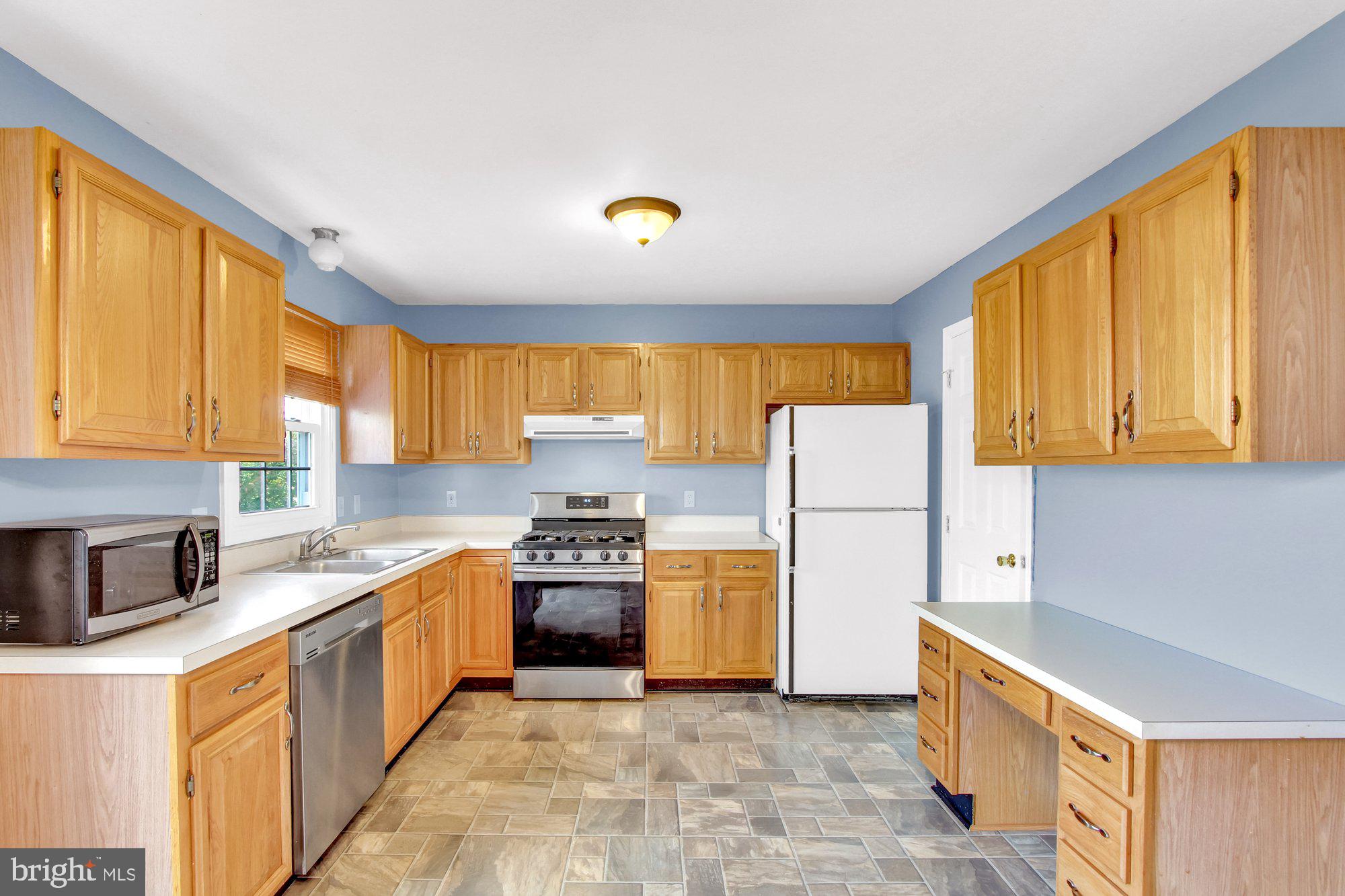WOODMONT ESTATES - Residential