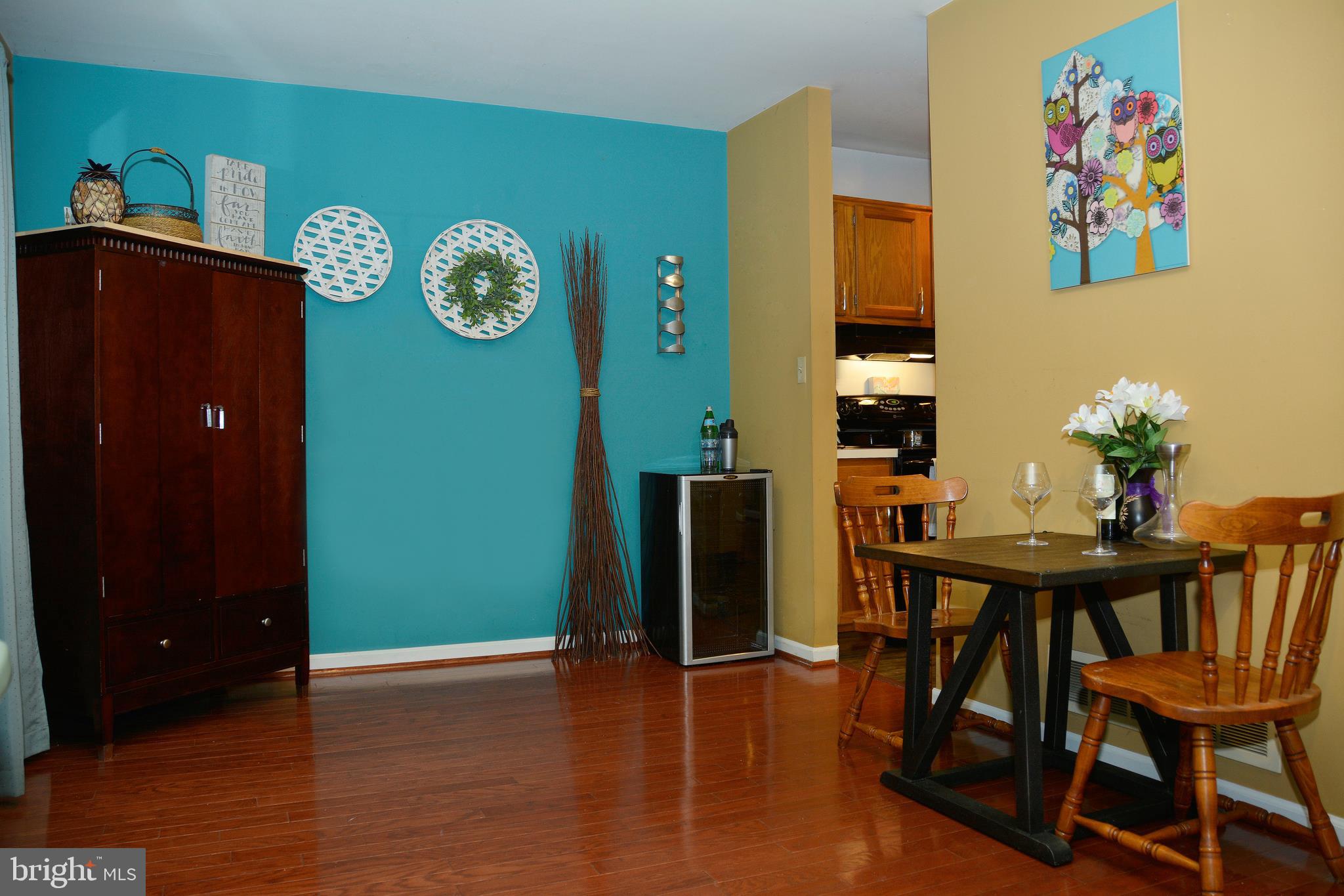 FLYING HILLS - Residential