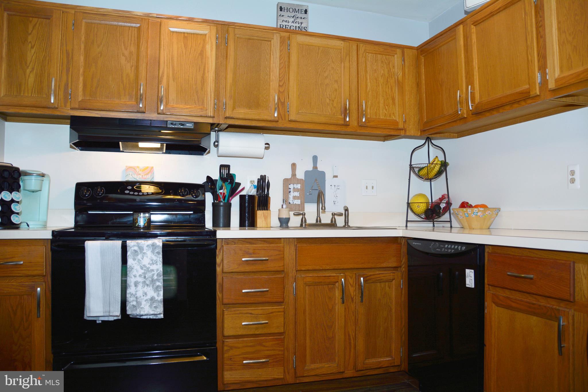 FLYING HILLS - Residential