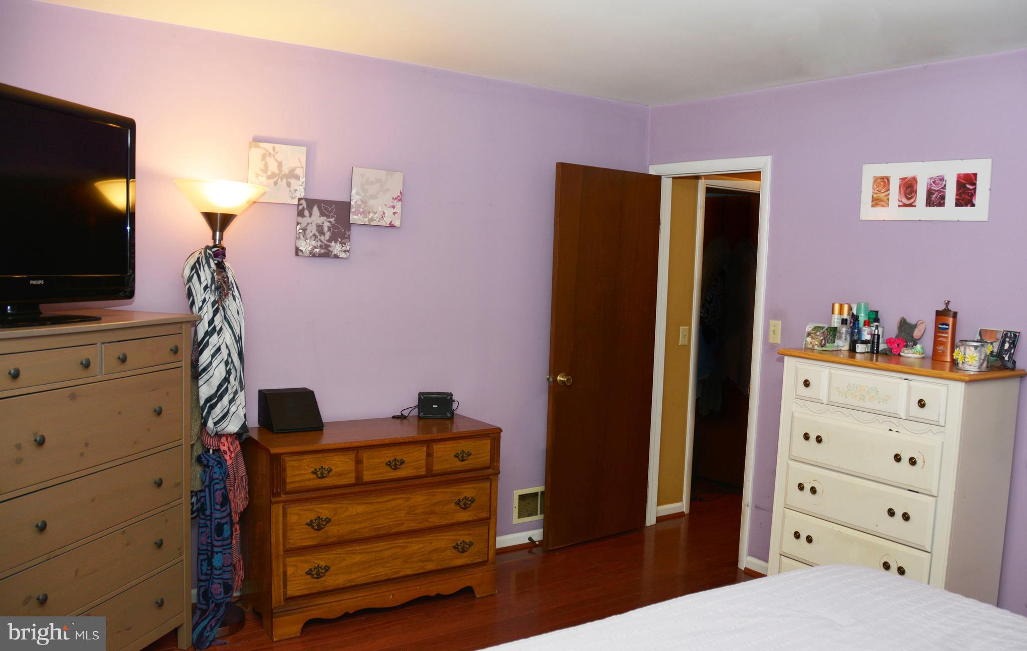 FLYING HILLS - Residential