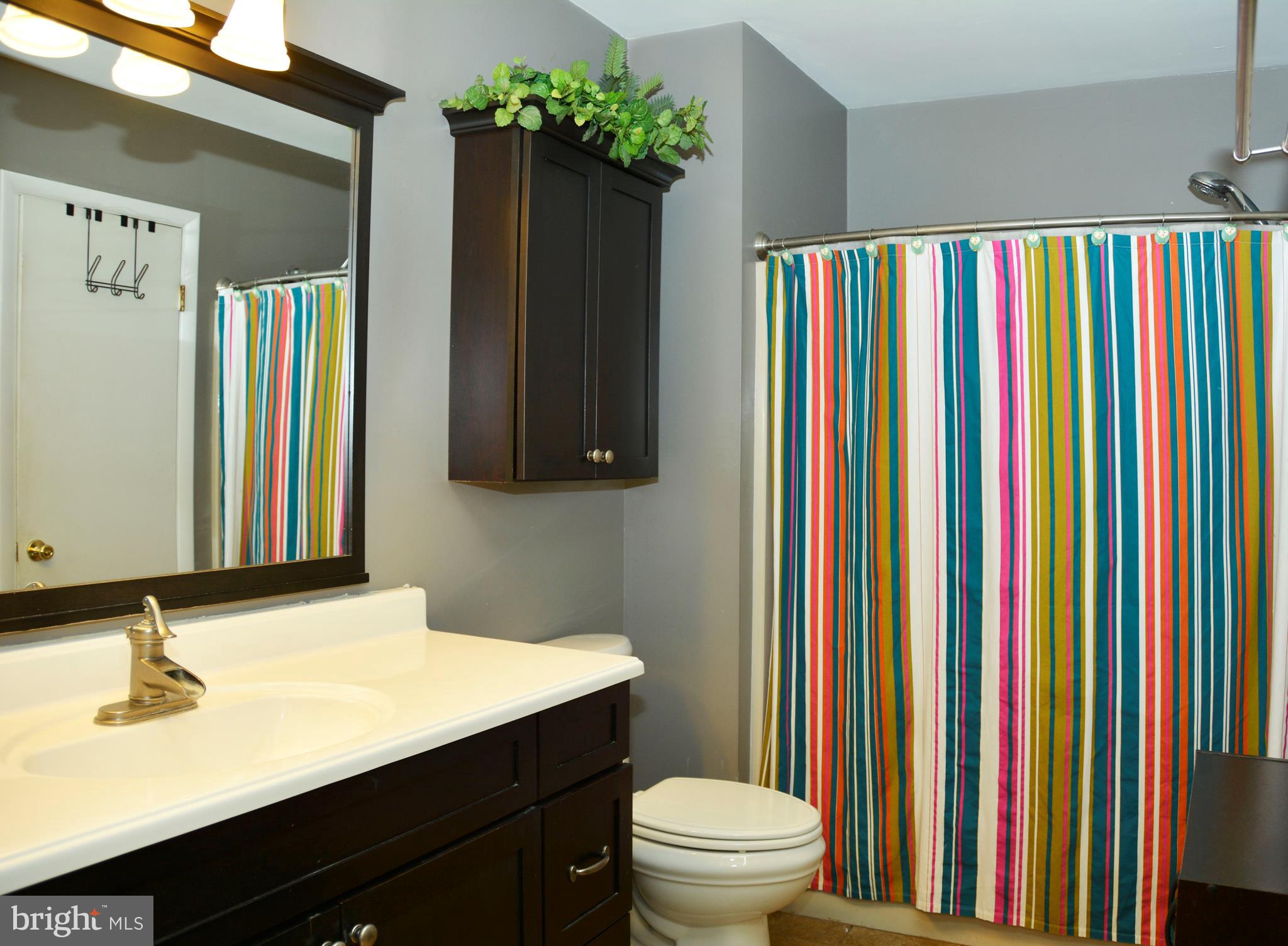 FLYING HILLS - Residential