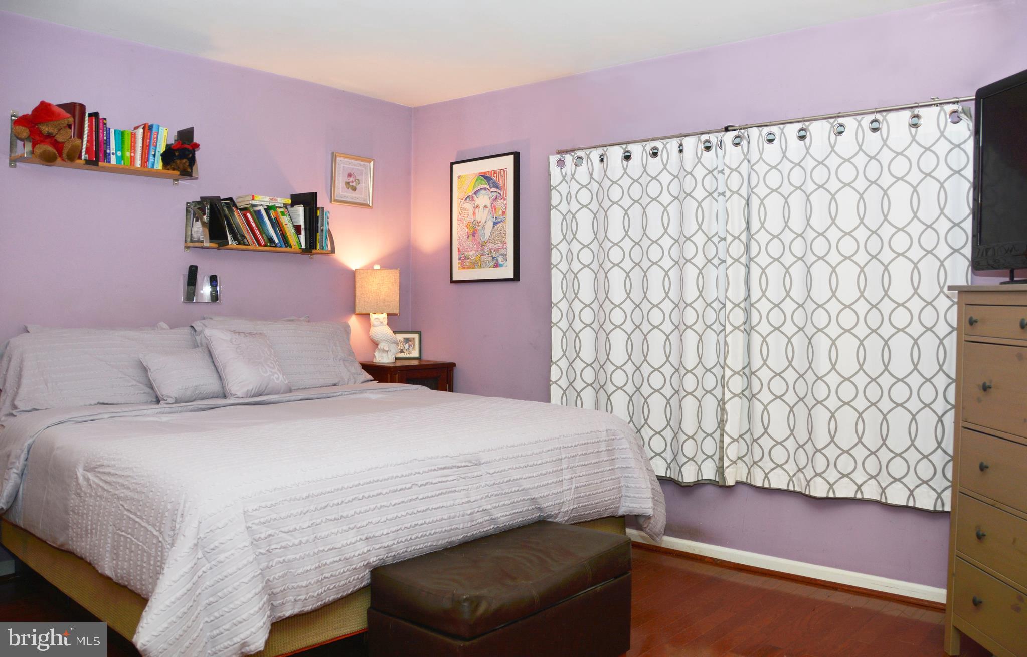 FLYING HILLS - Residential