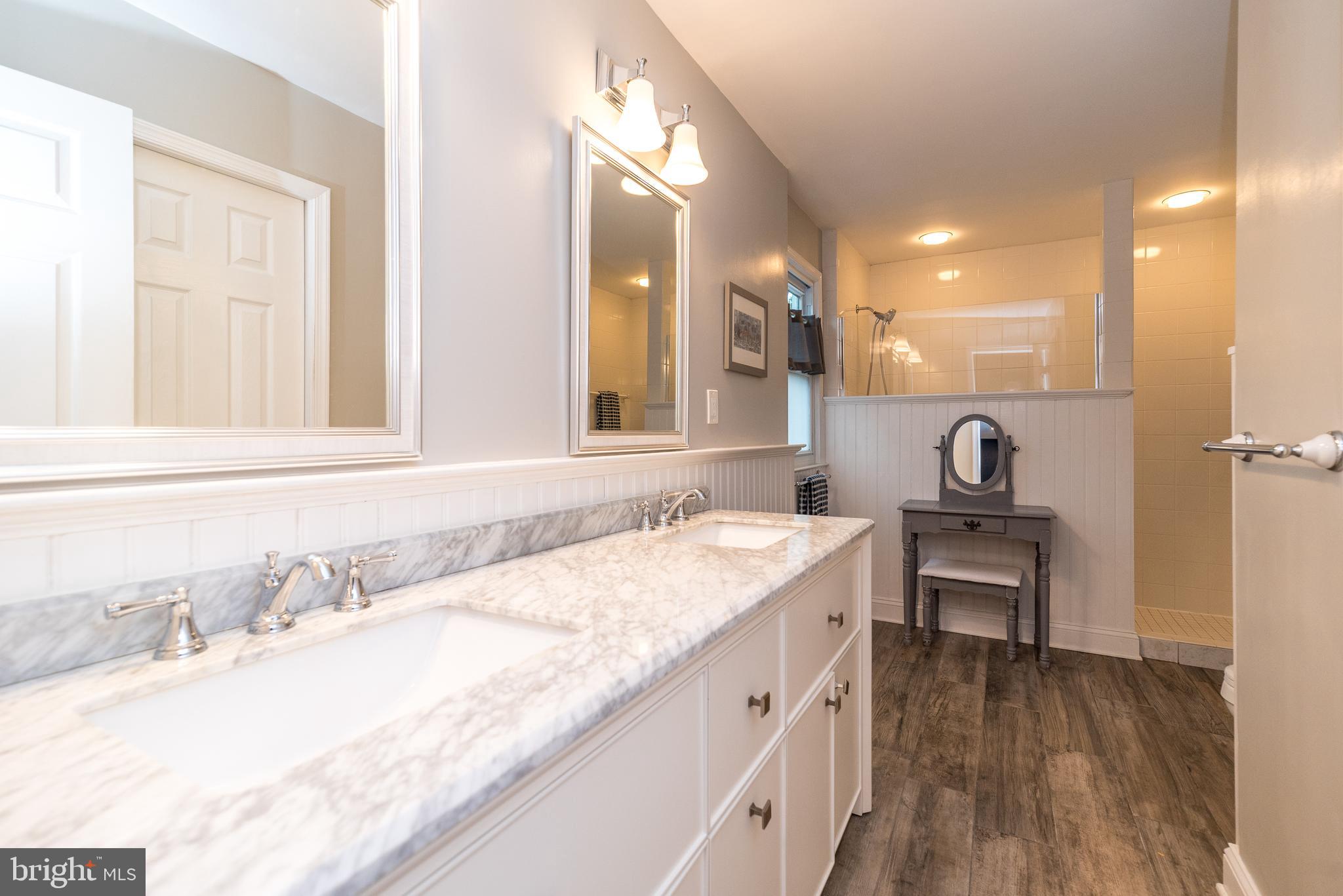 GWYNEDD CHASE - Residential