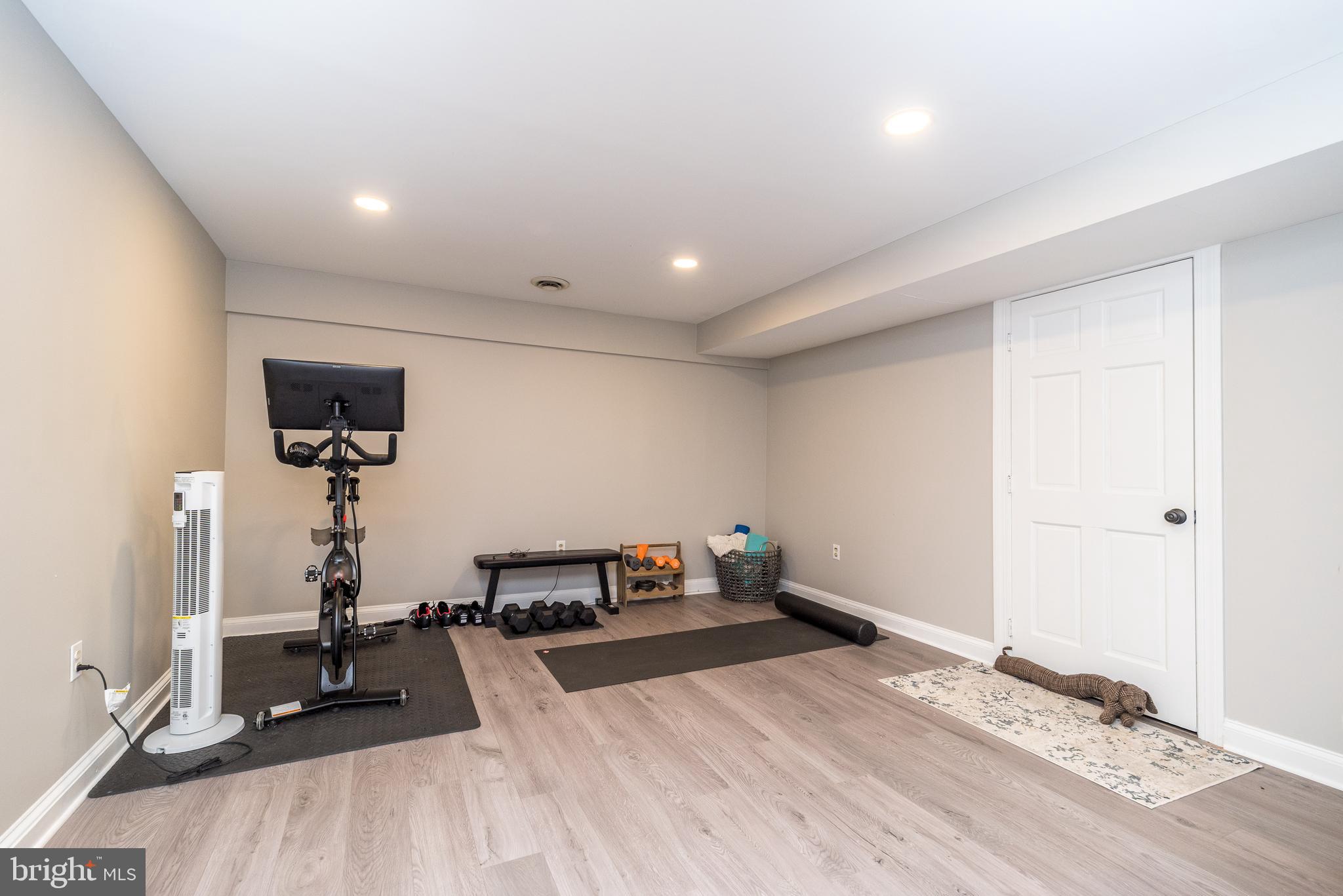 GWYNEDD CHASE - Residential