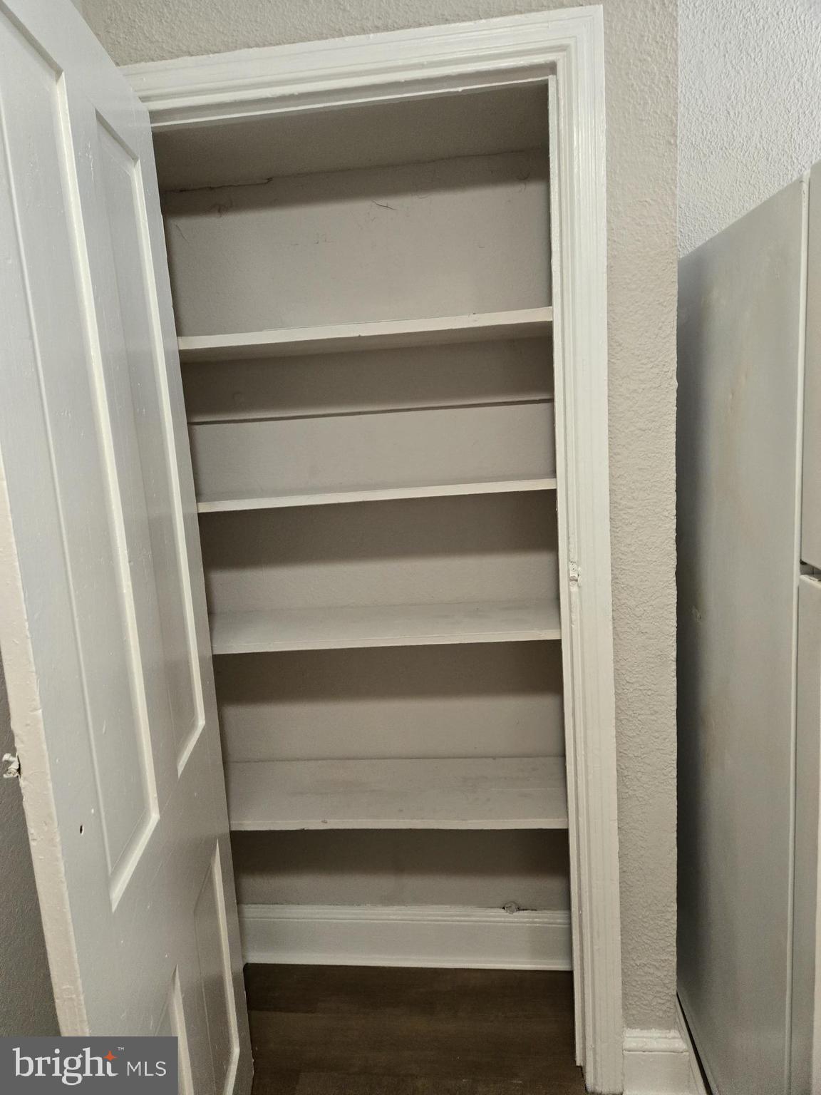 KENSINGTON - Residential Lease