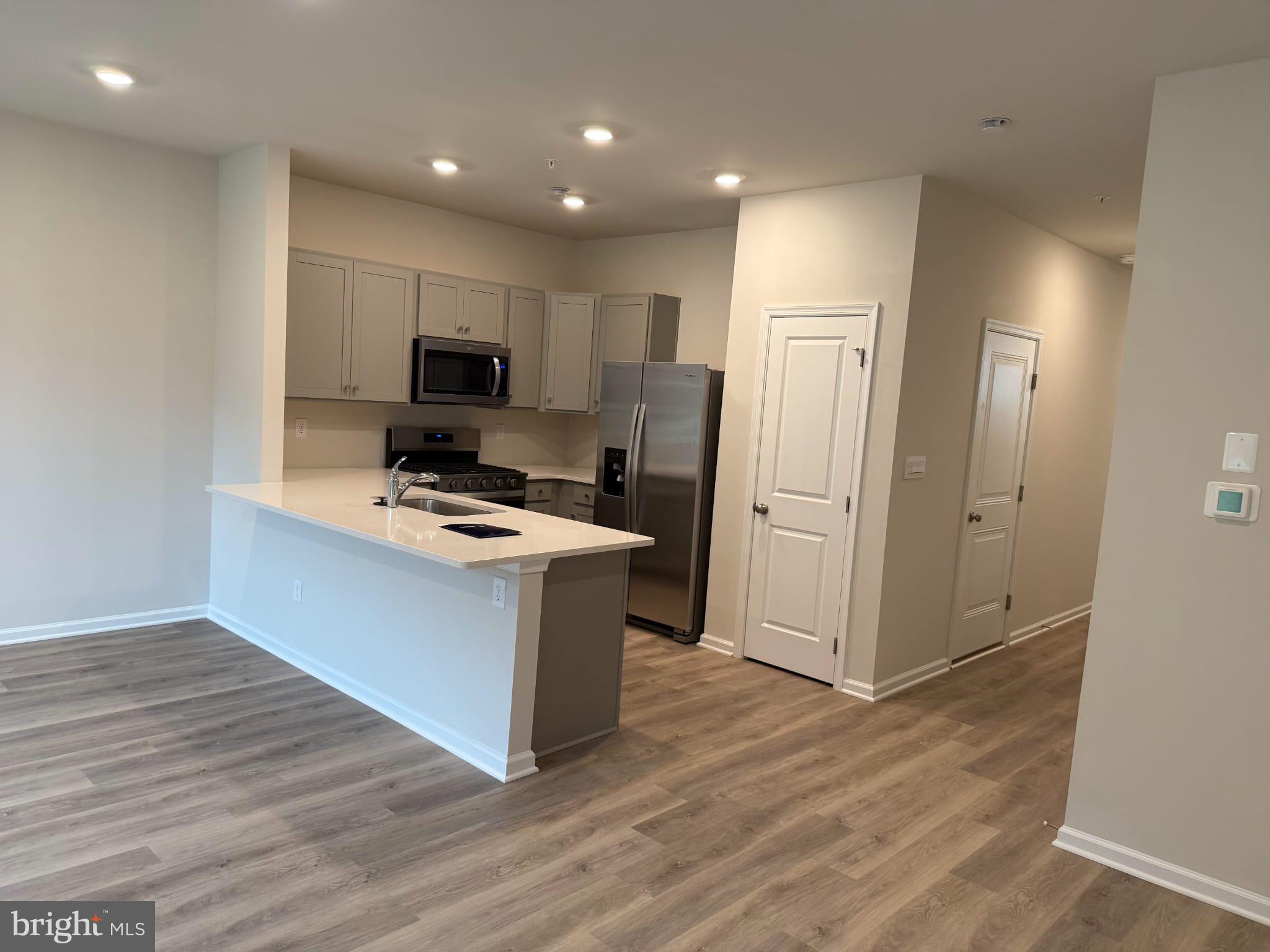 PARKLAND - Residential Lease