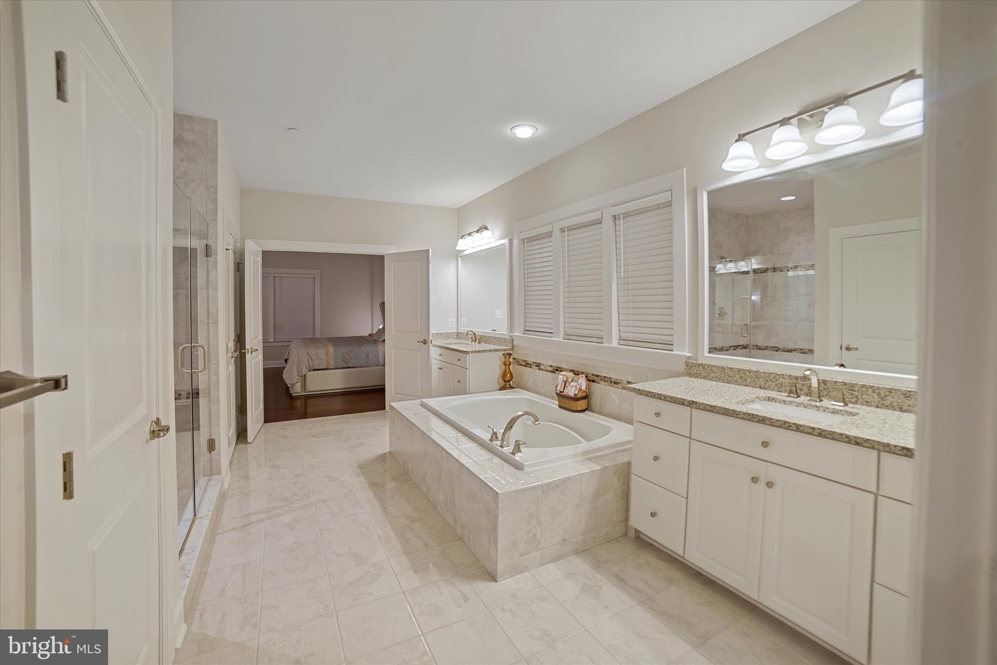 FAIRWOOD - Residential