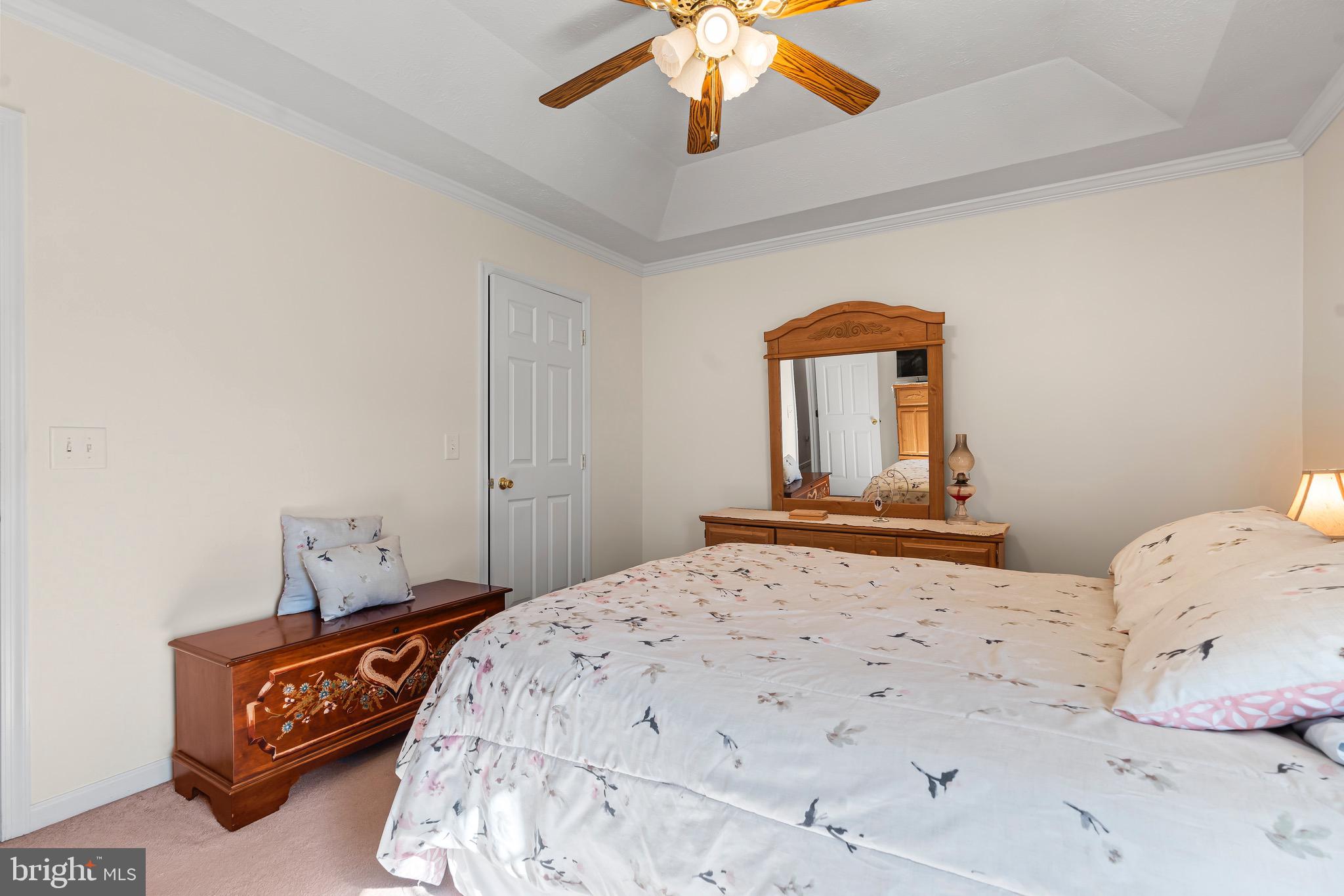 ORCHARD HILLS - Residential