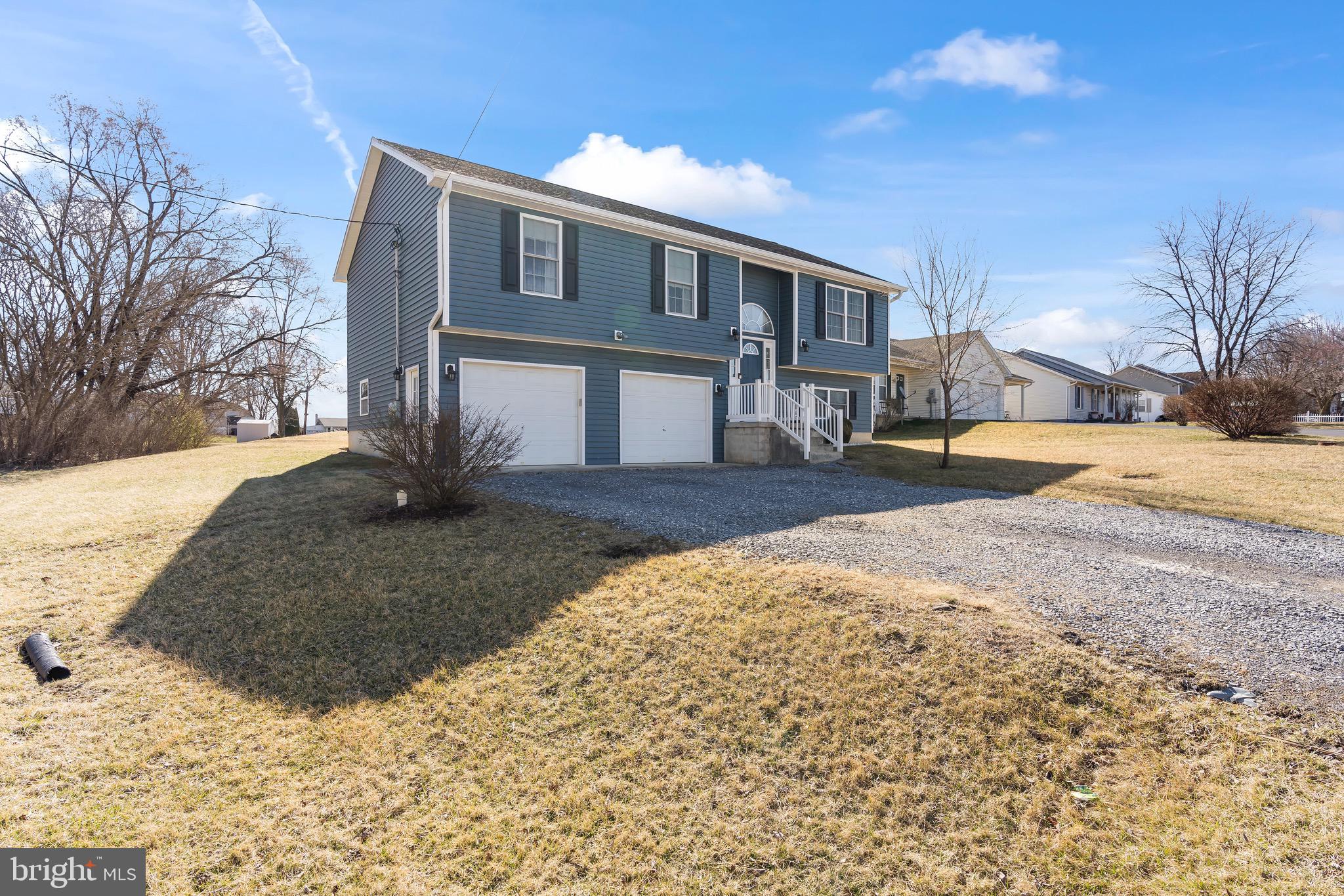 ORCHARD HILLS - Residential