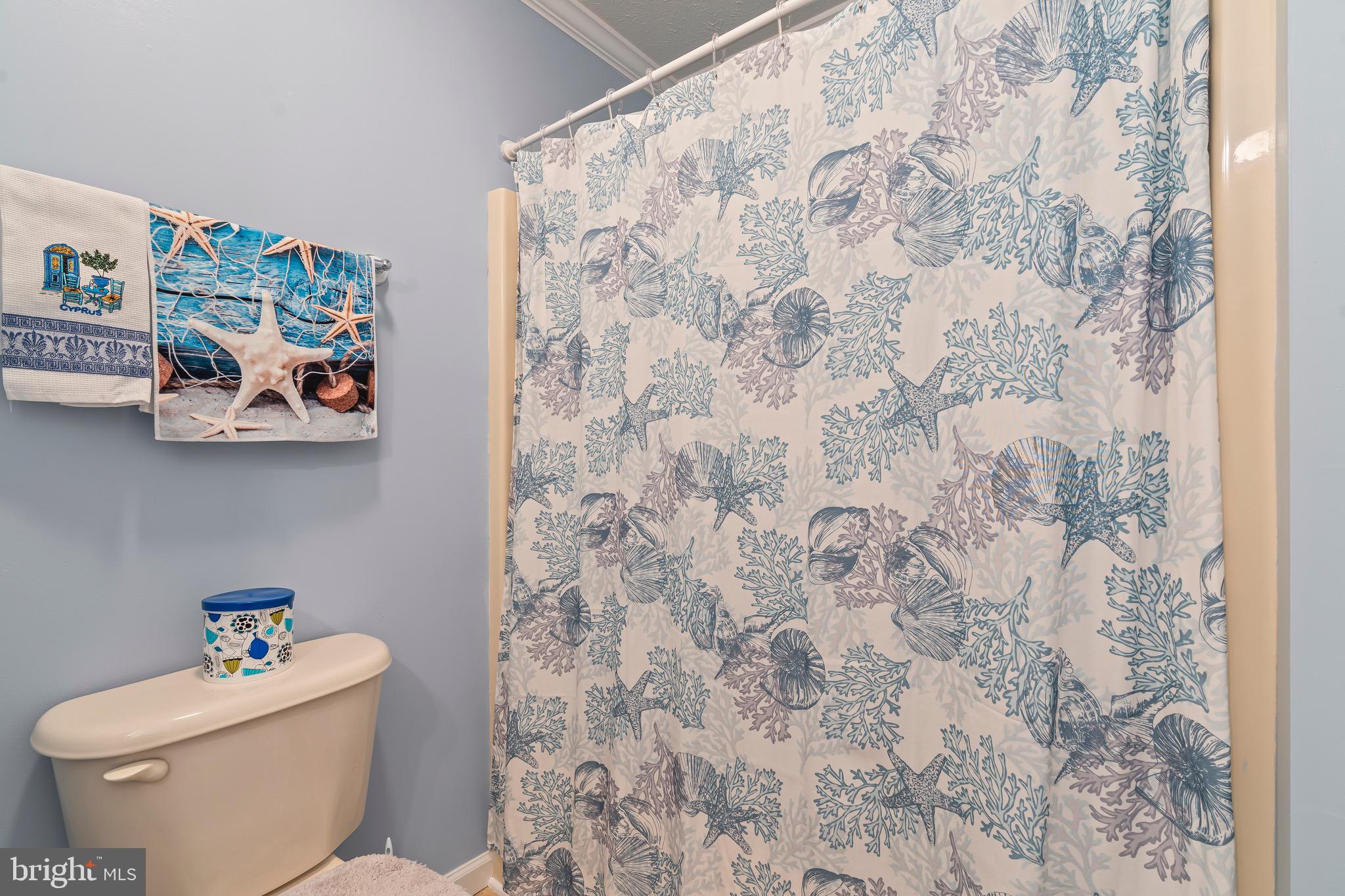 ORCHARD HILLS - Residential