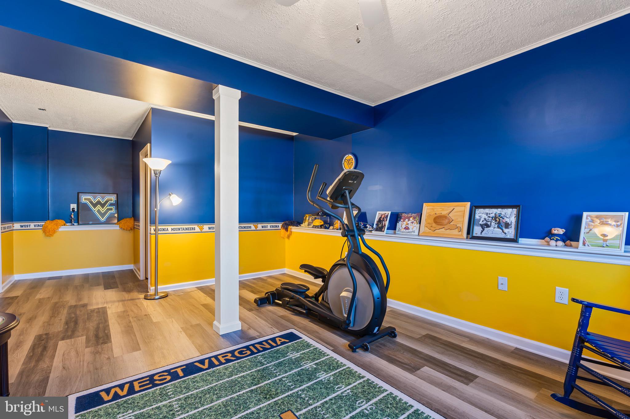 ORCHARD HILLS - Residential