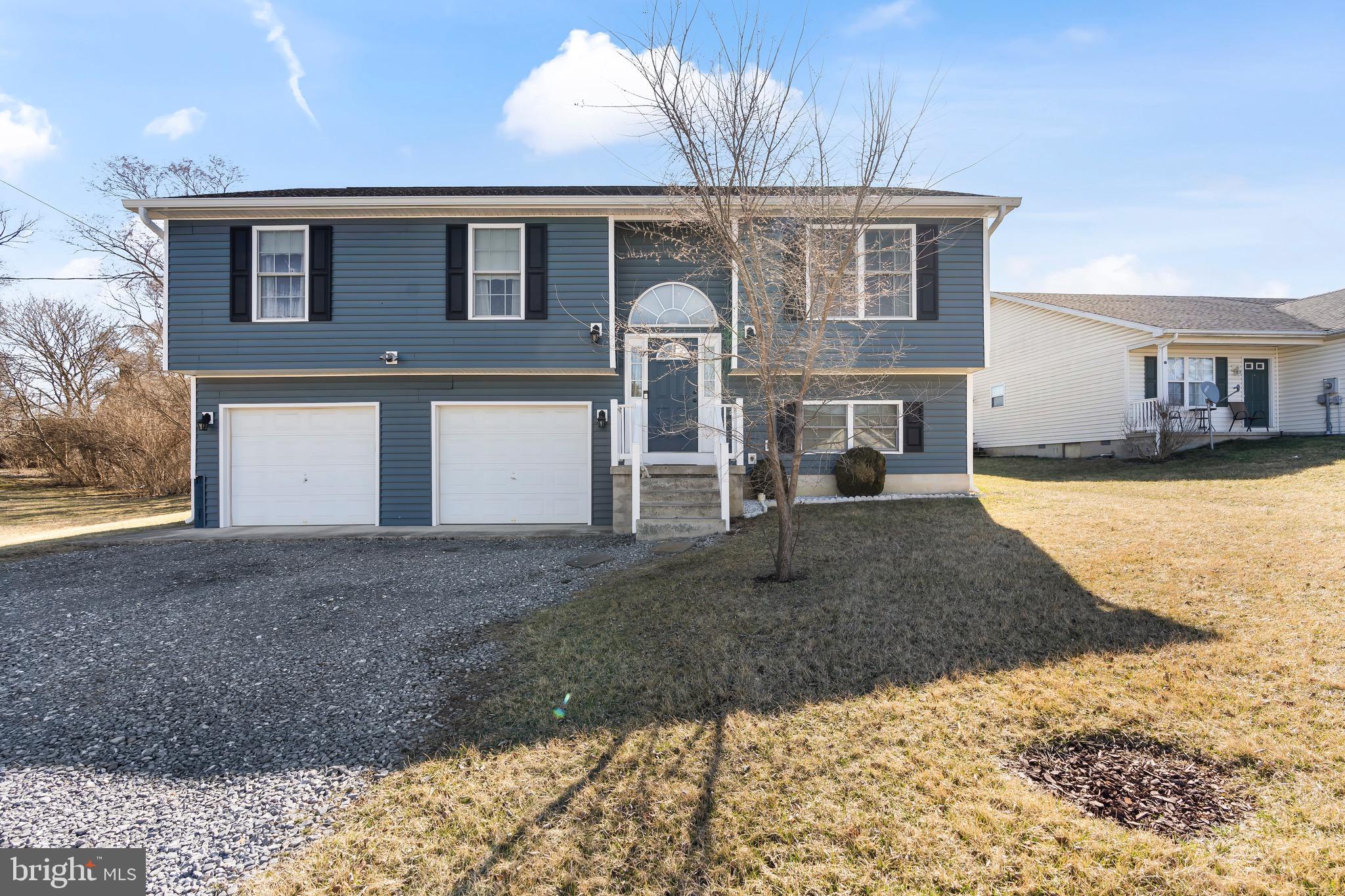 ORCHARD HILLS - Residential