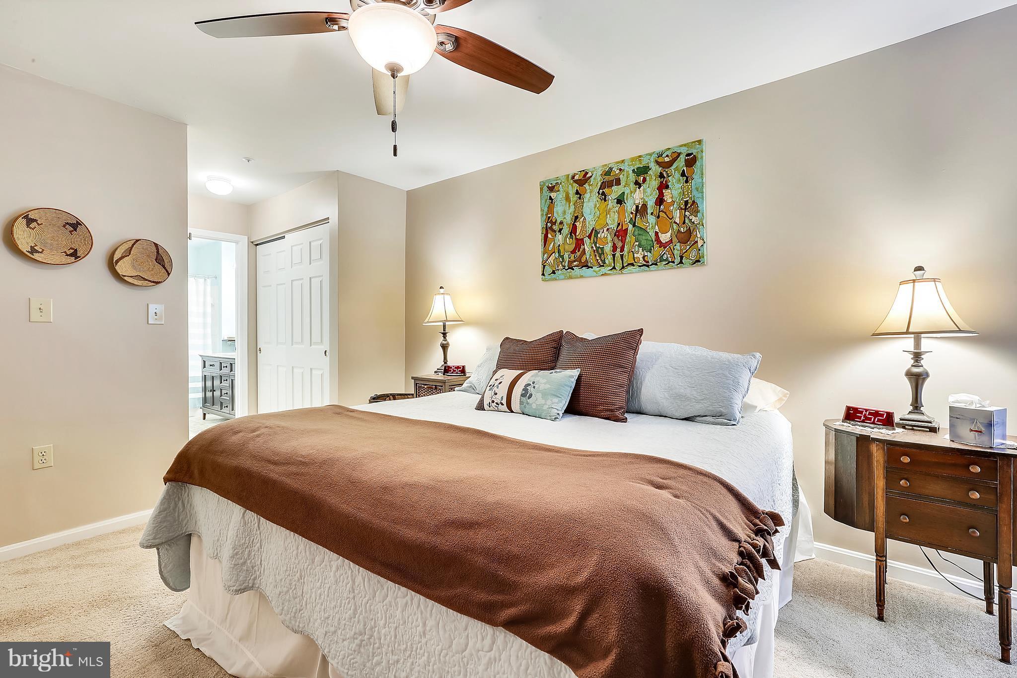 RUSSETT - Residential