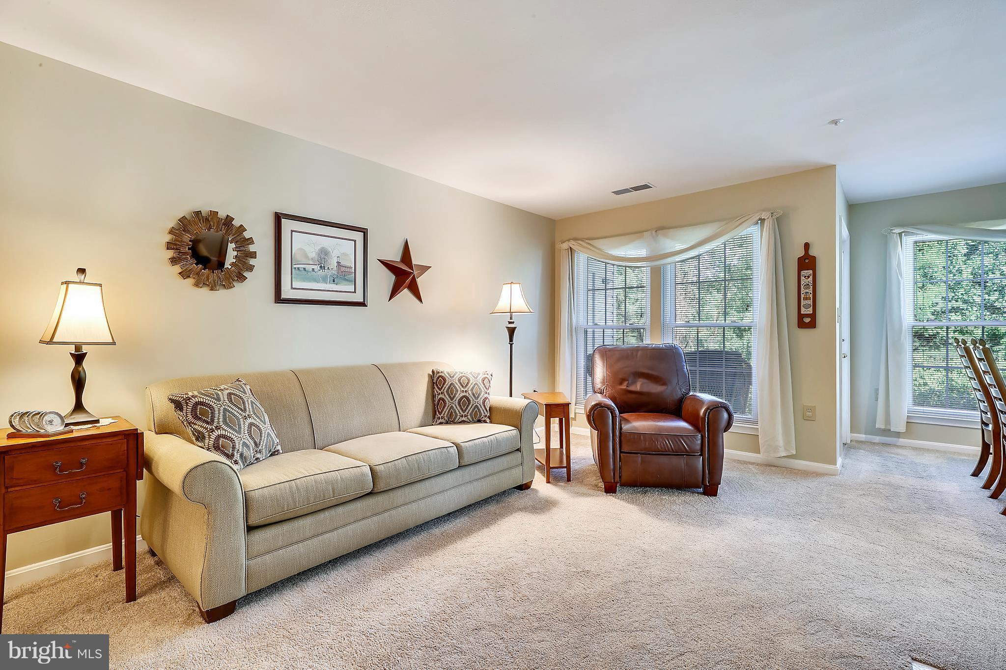 RUSSETT - Residential