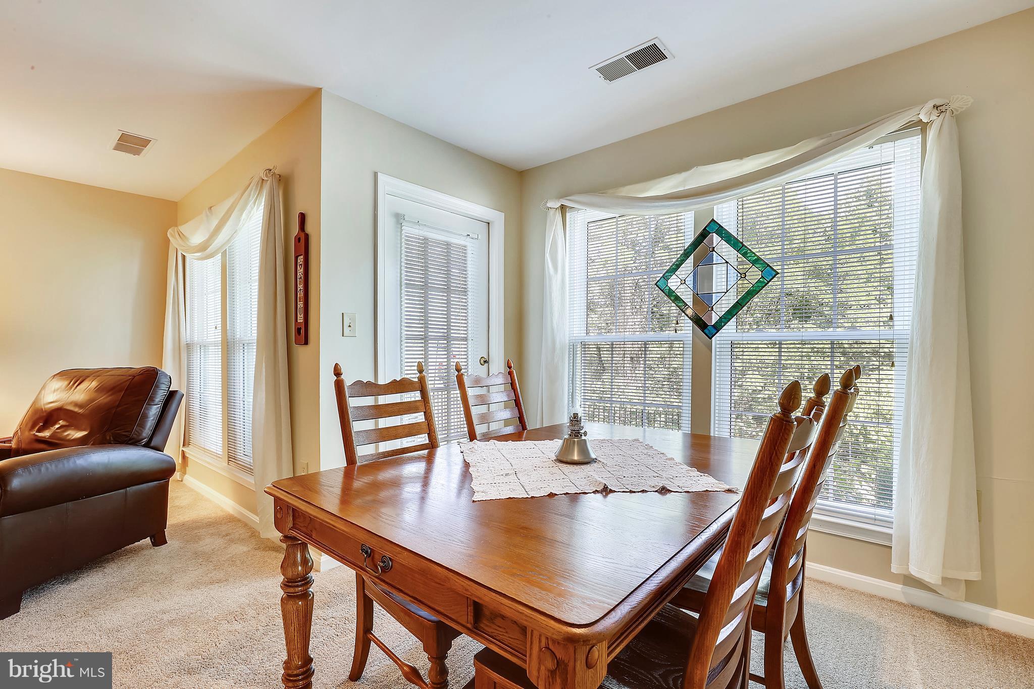 RUSSETT - Residential