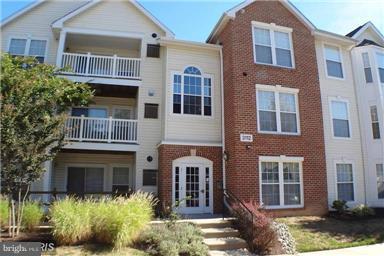 RUSSETT - Residential