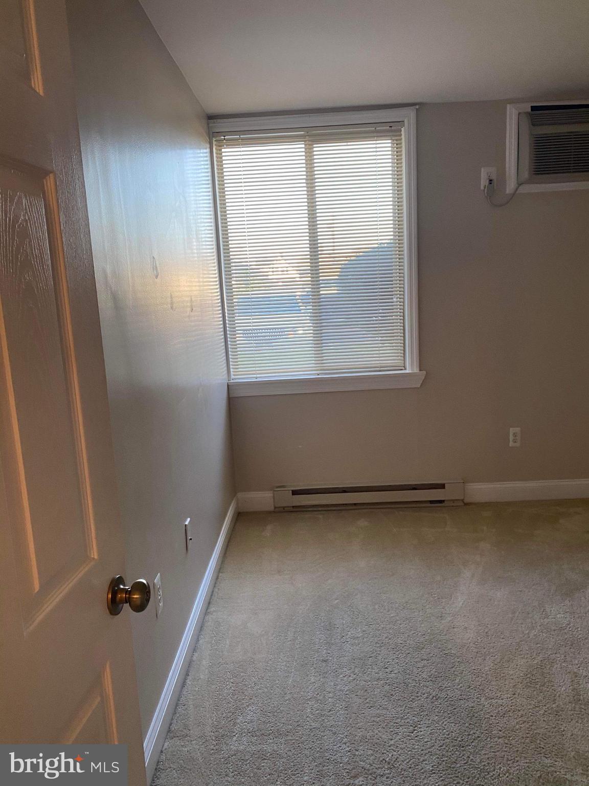 JEFFERSON CHASE - Residential