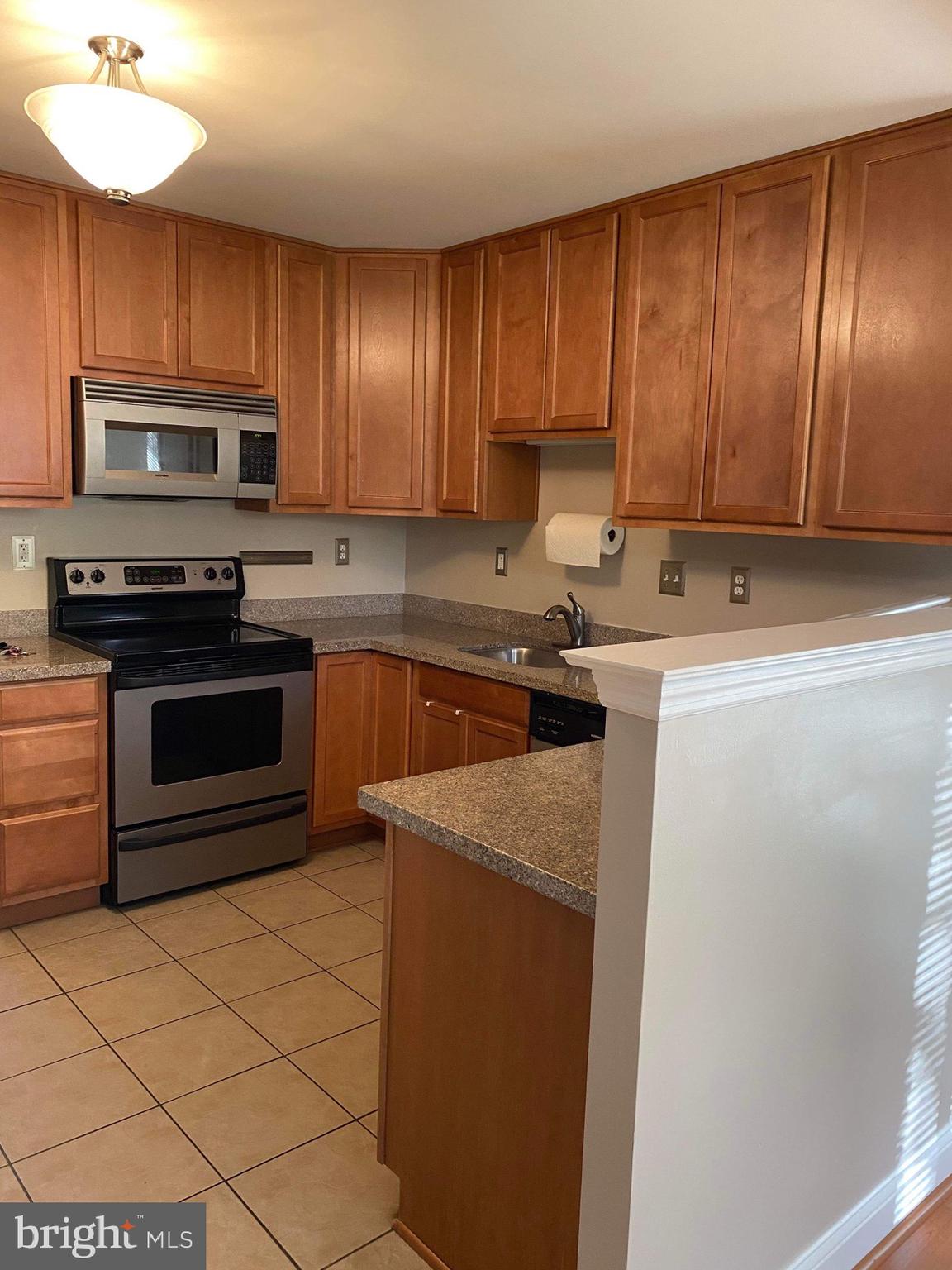 JEFFERSON CHASE - Residential