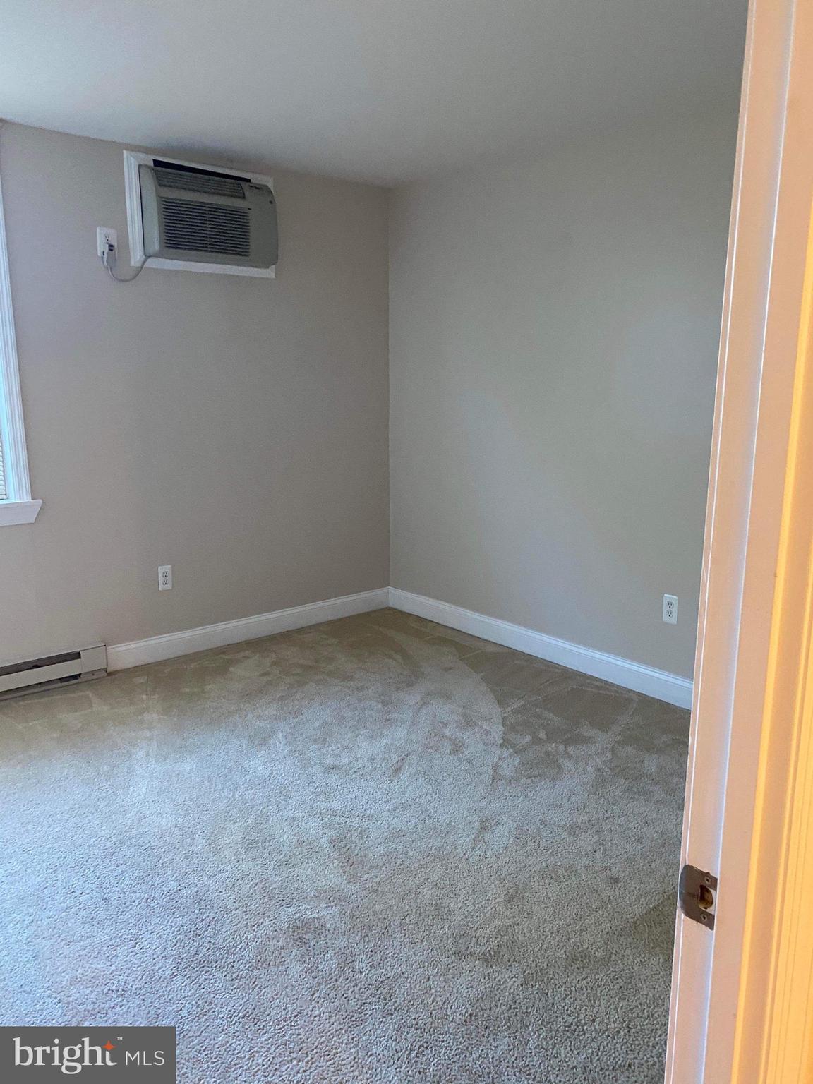 JEFFERSON CHASE - Residential