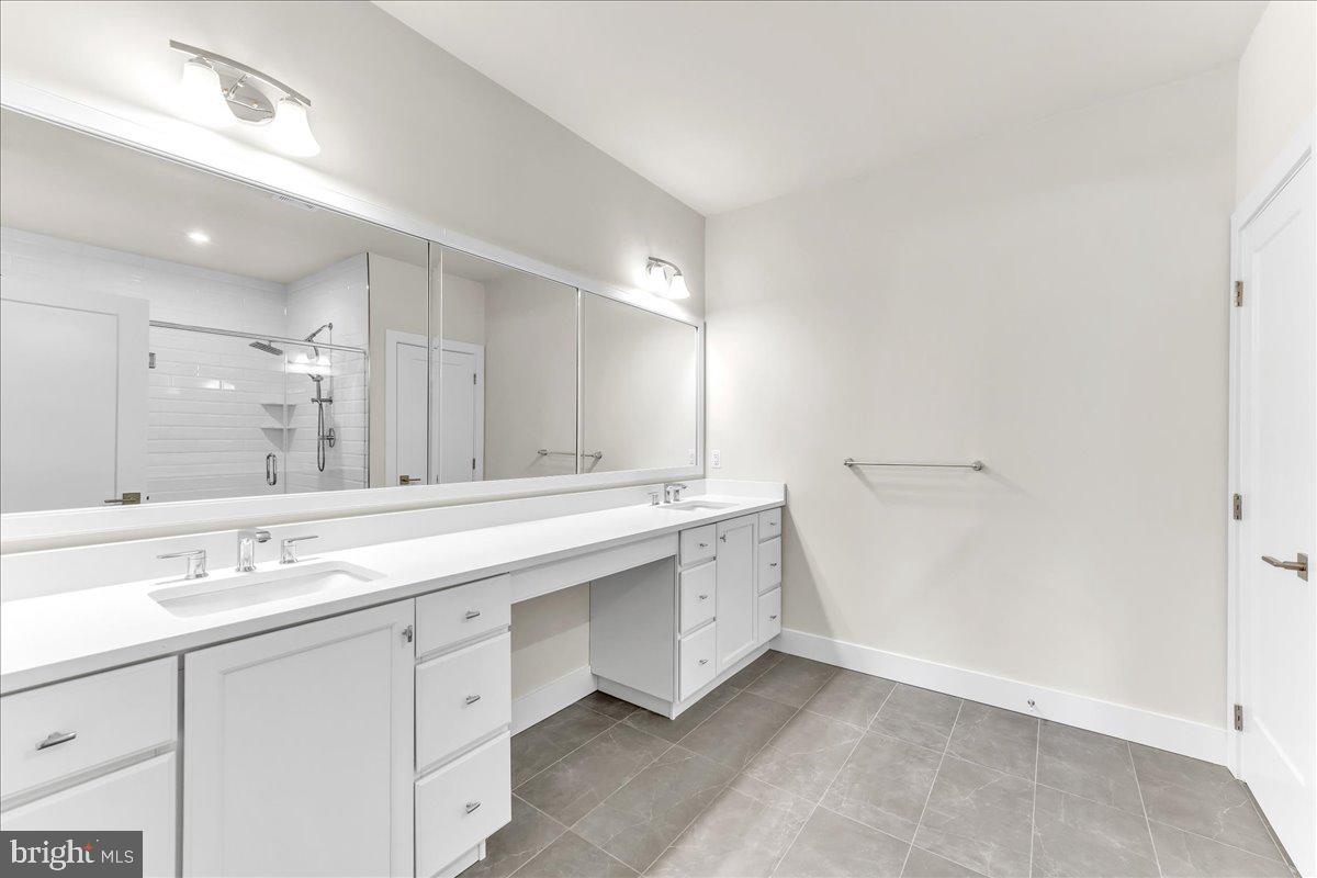 DARLINGTON RIDGE - Residential