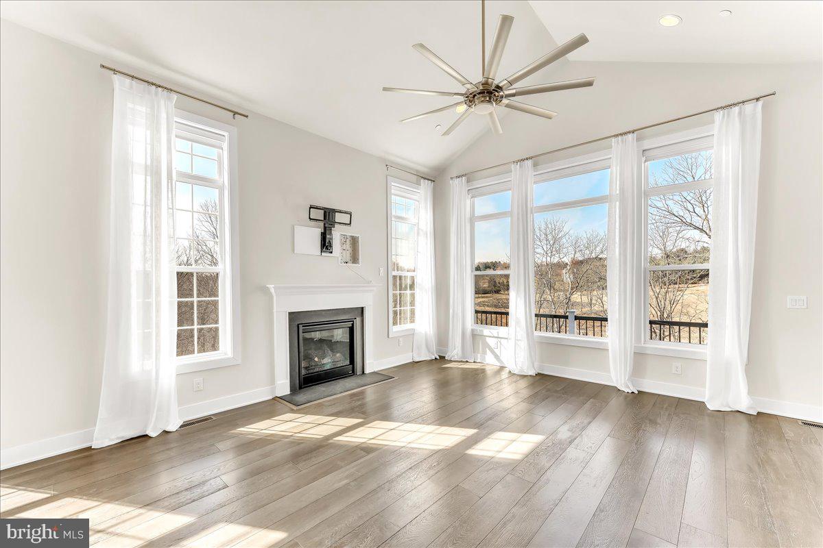 DARLINGTON RIDGE - Residential