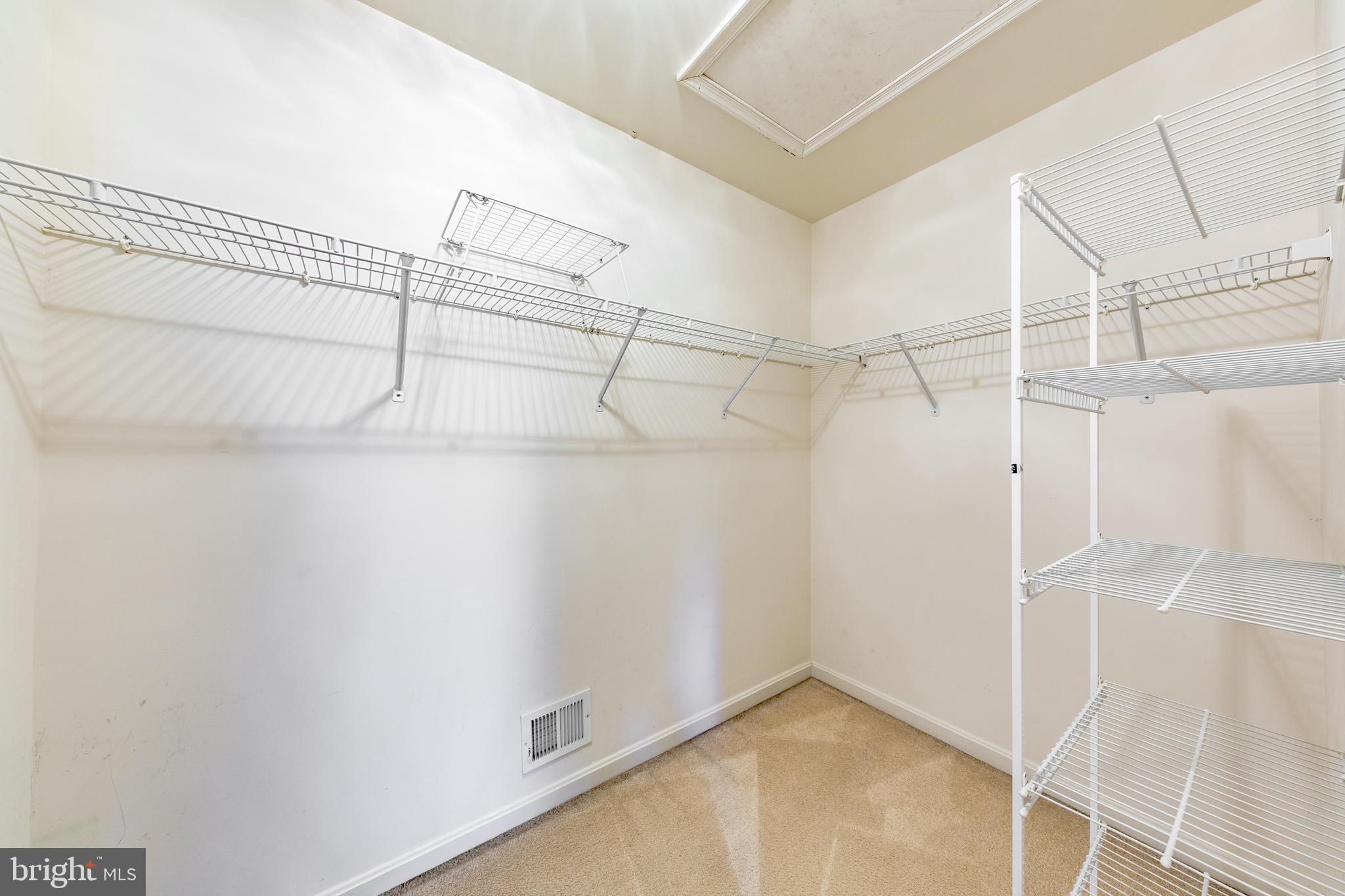 WALNEY VILLAGE - Residential