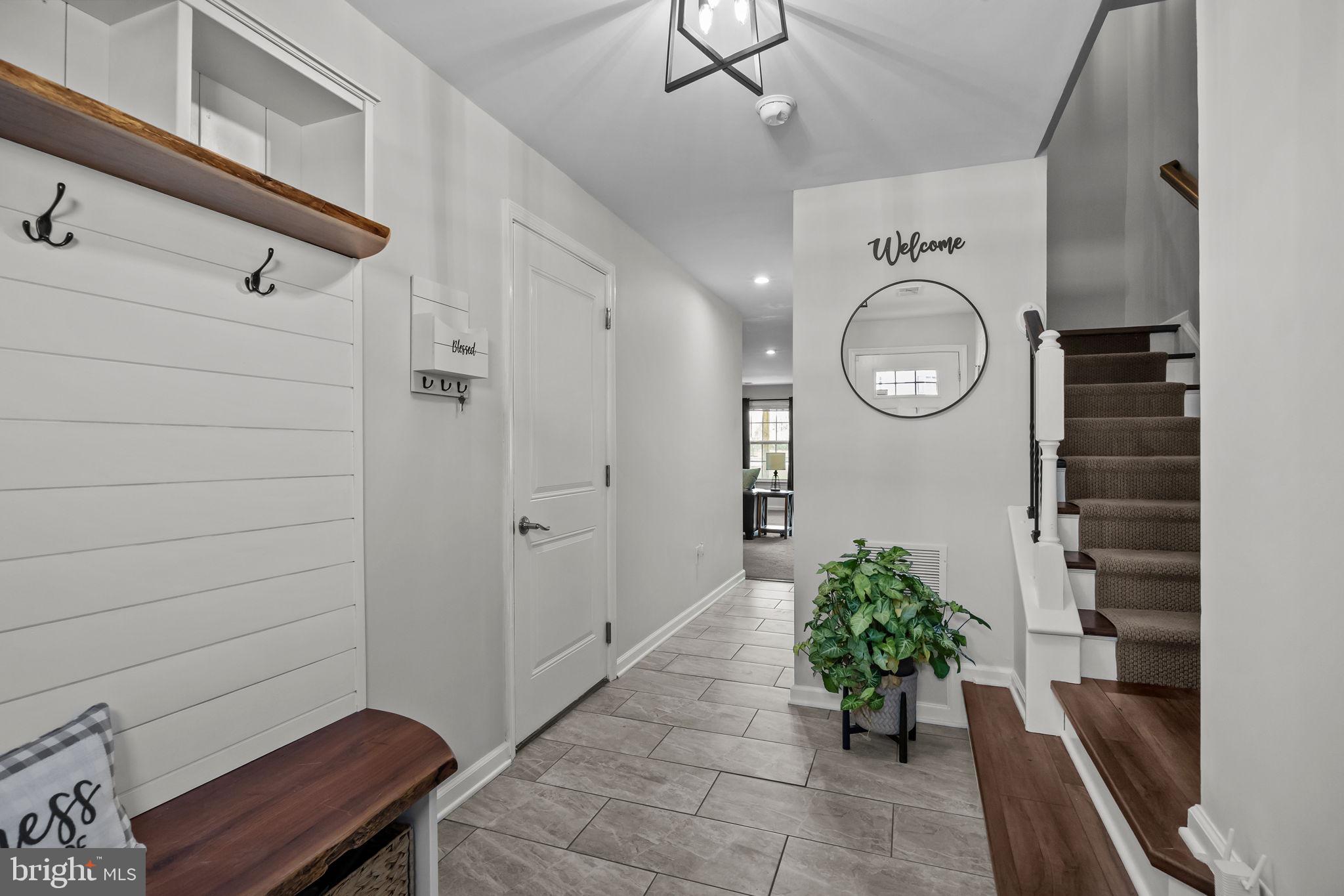 330 PIN OAK LANE