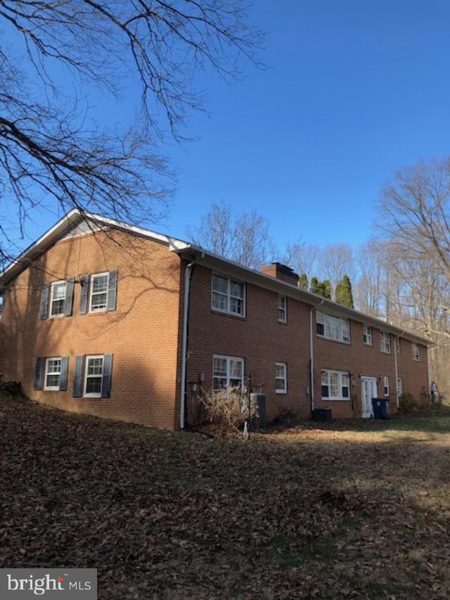 TEN PENNY WOODS - Residential