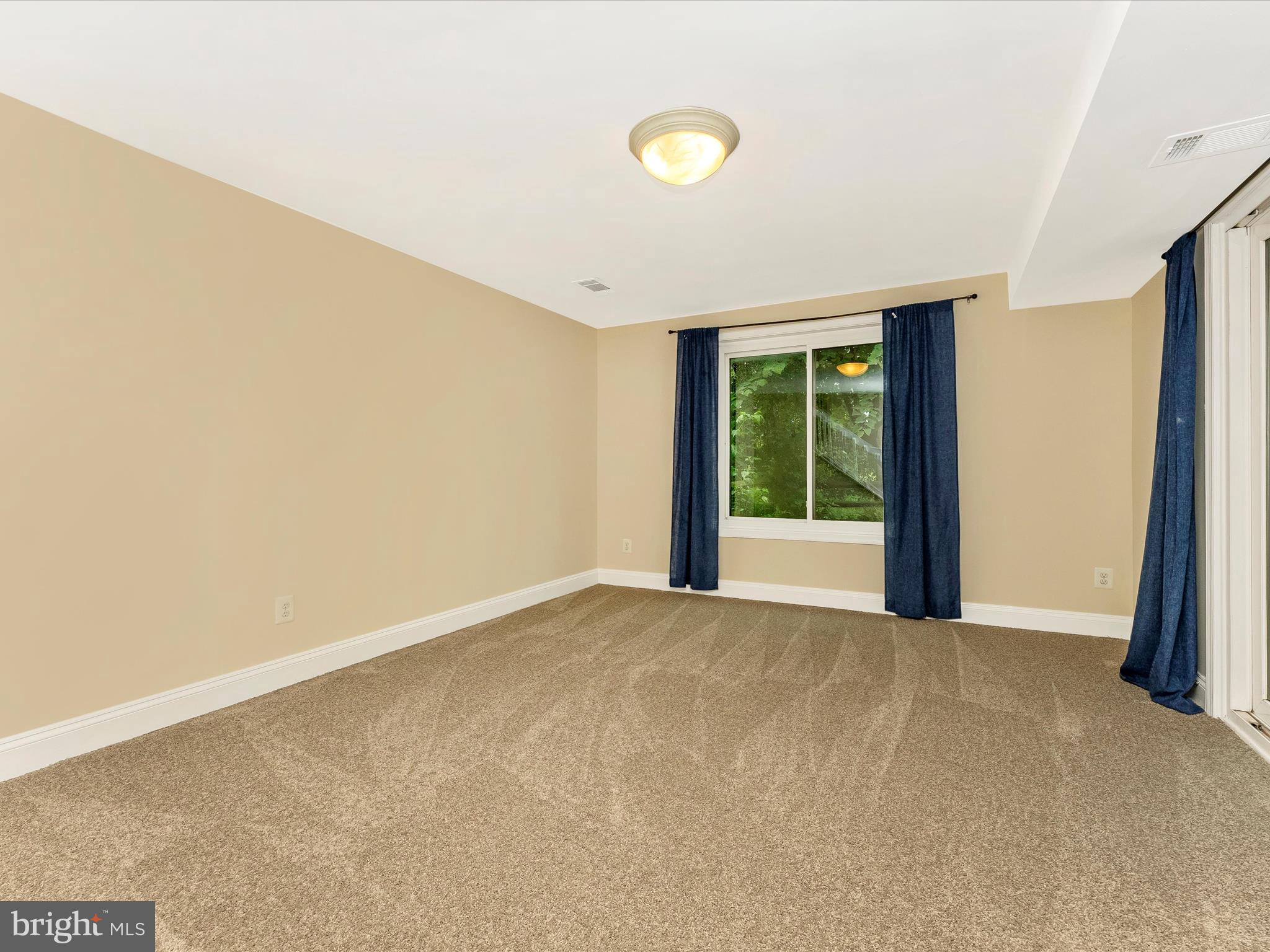 HIGHFIELD - Residential