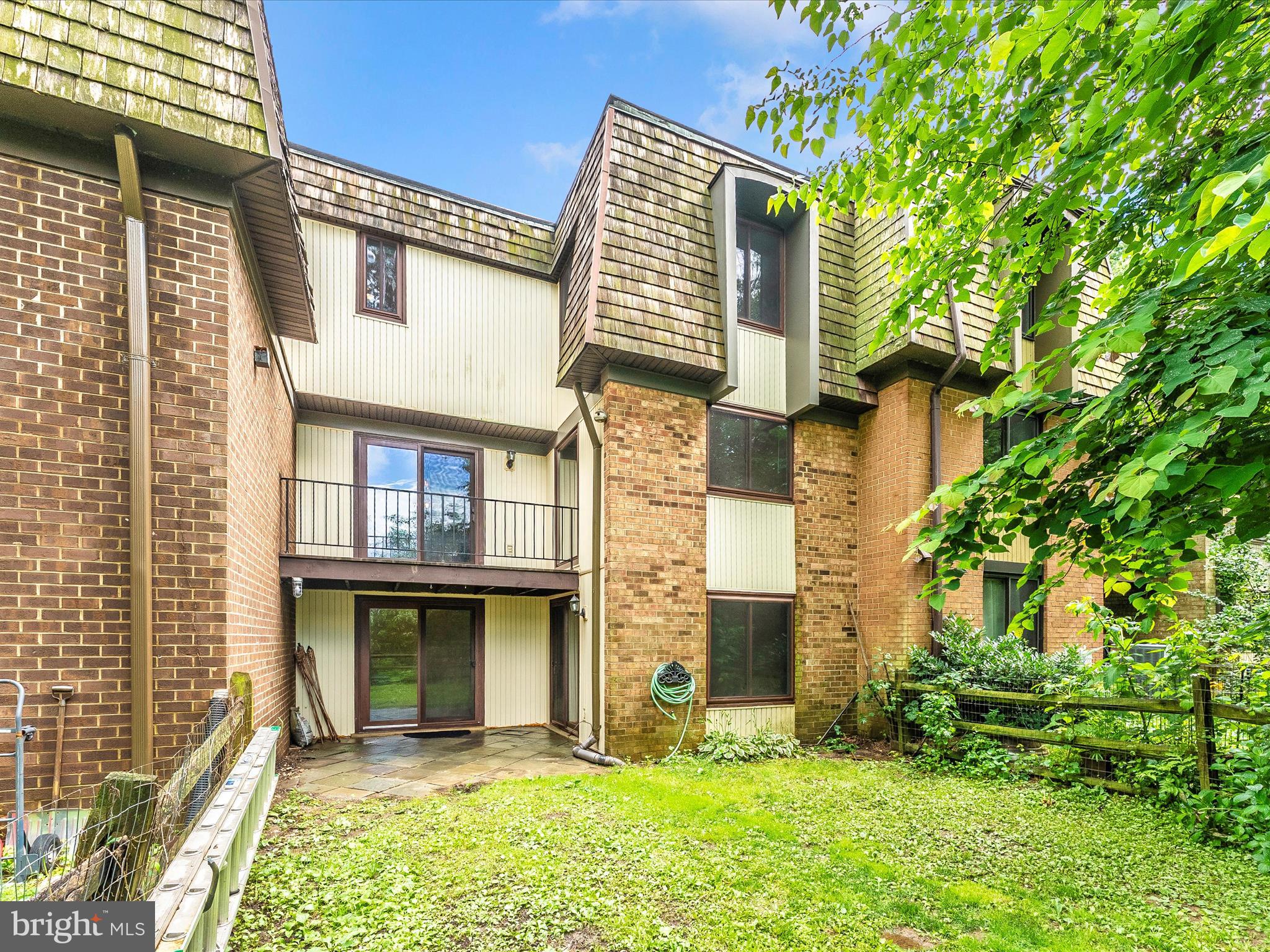 HIGHFIELD - Residential