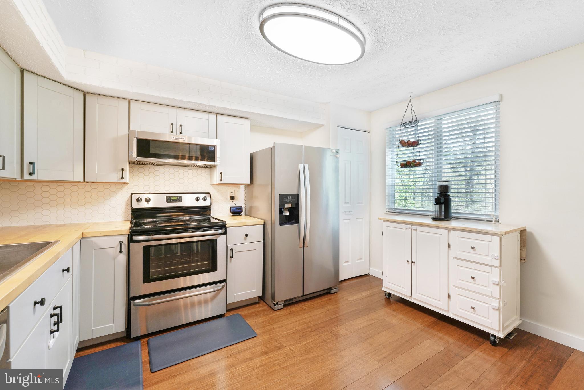 NEWINGTON FOREST - Residential