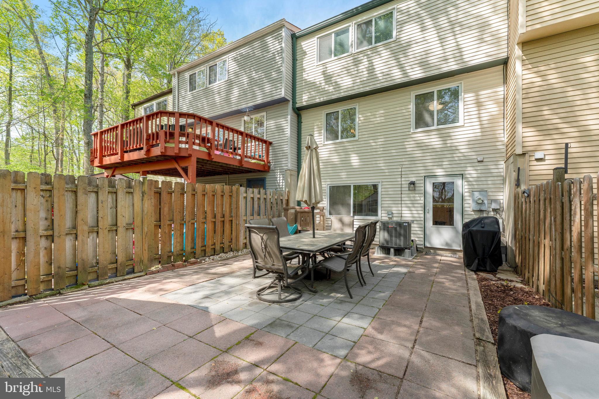 NEWINGTON FOREST - Residential