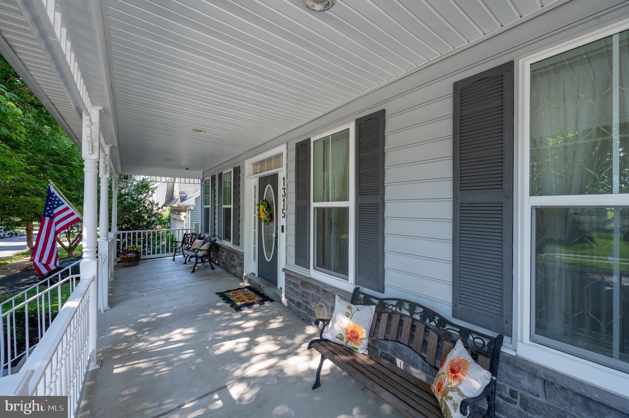 1315 VOLUNTEER DRIVE