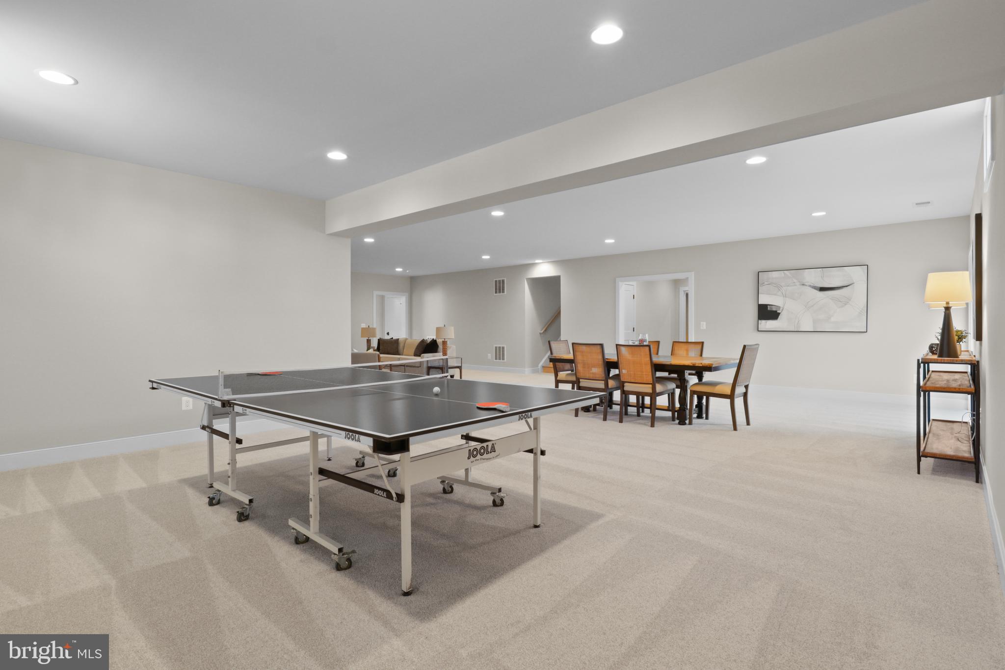 FAIRFAX FARMS - Residential