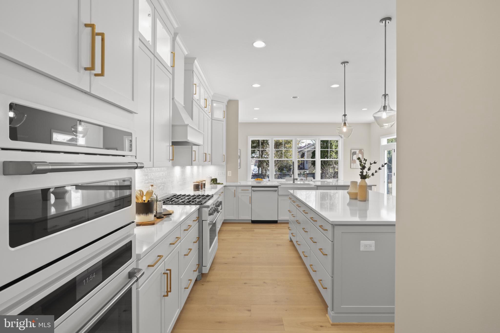FAIRFAX FARMS - Residential