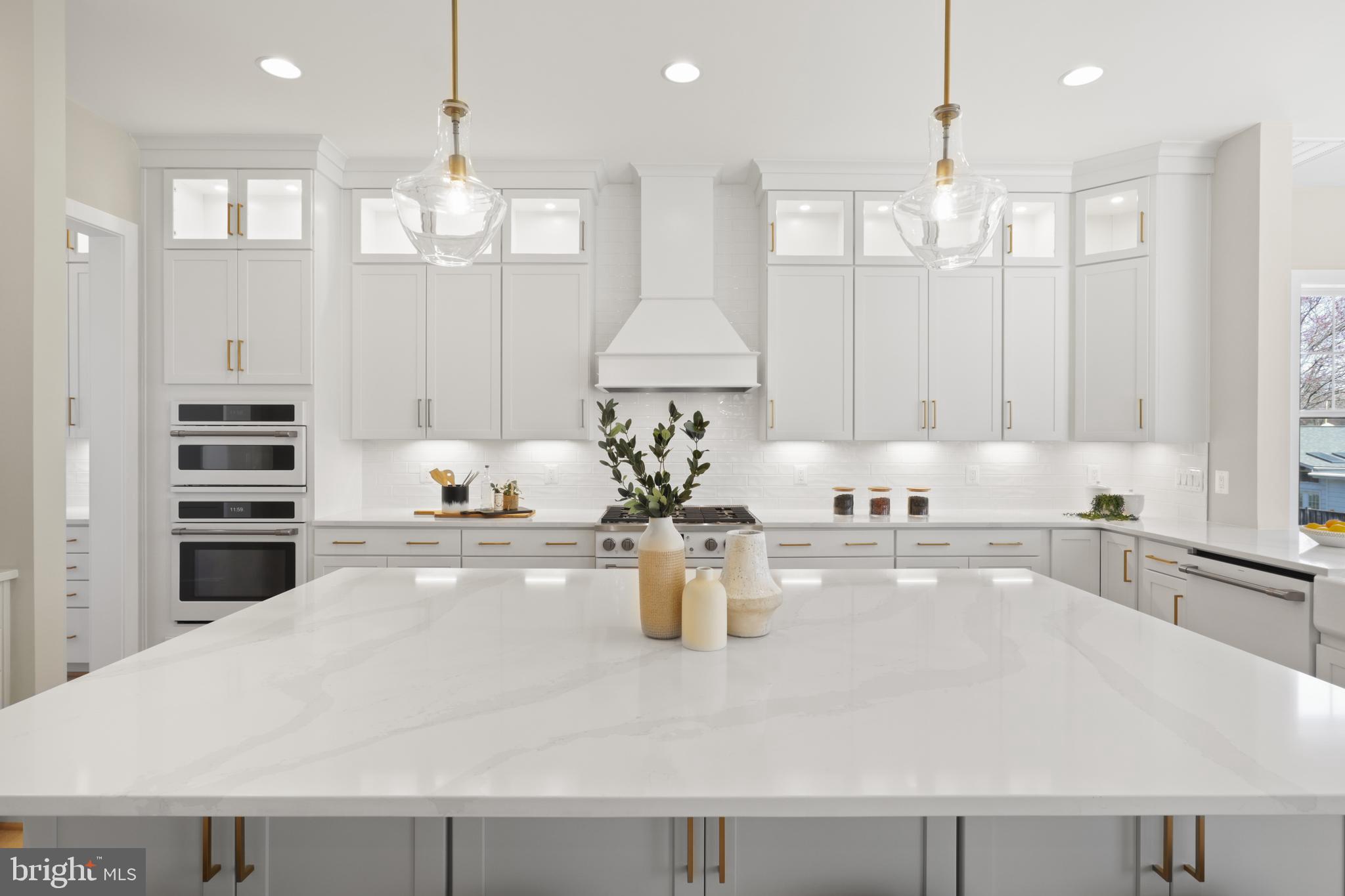 FAIRFAX FARMS - Residential