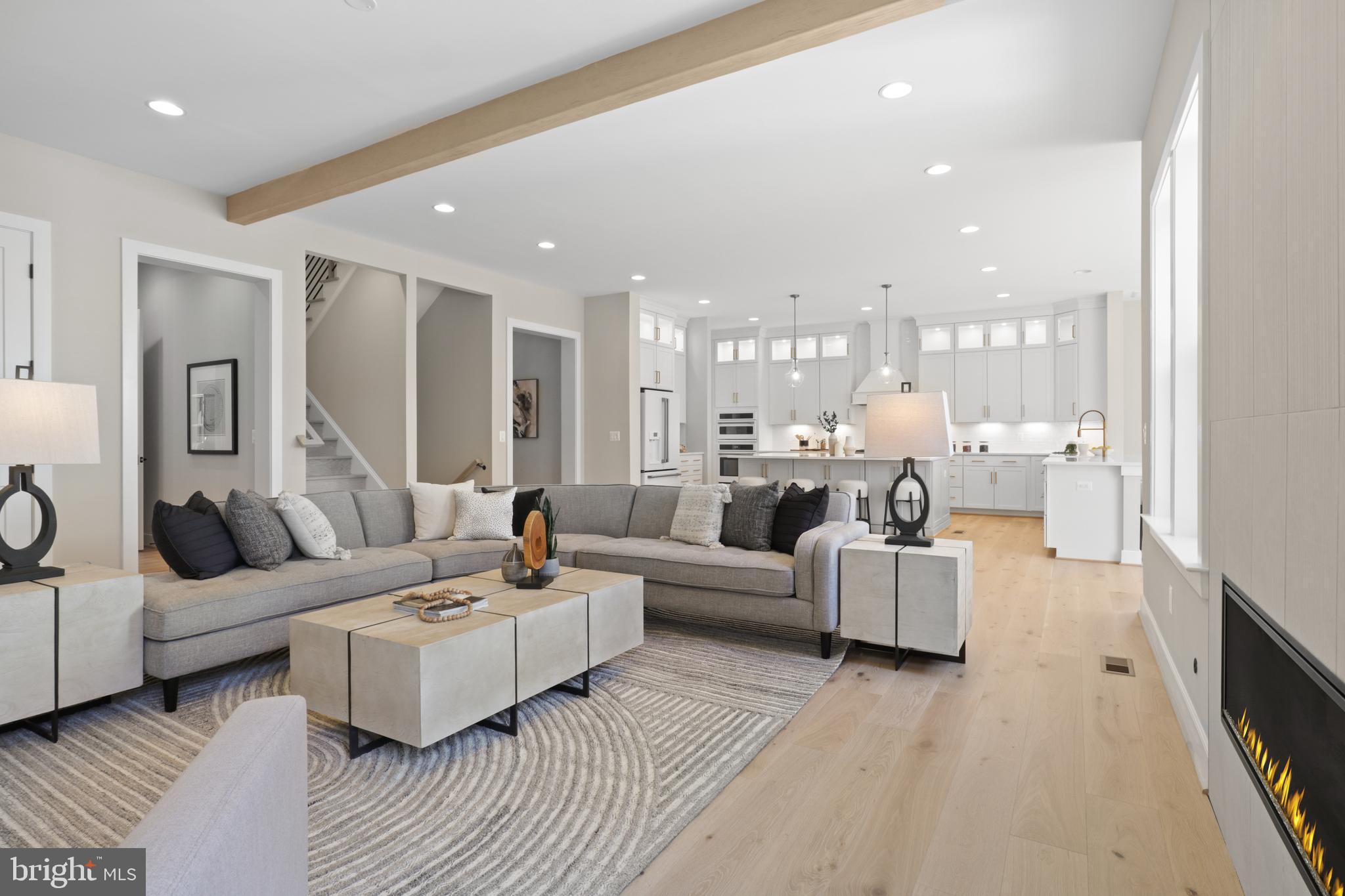 FAIRFAX FARMS - Residential