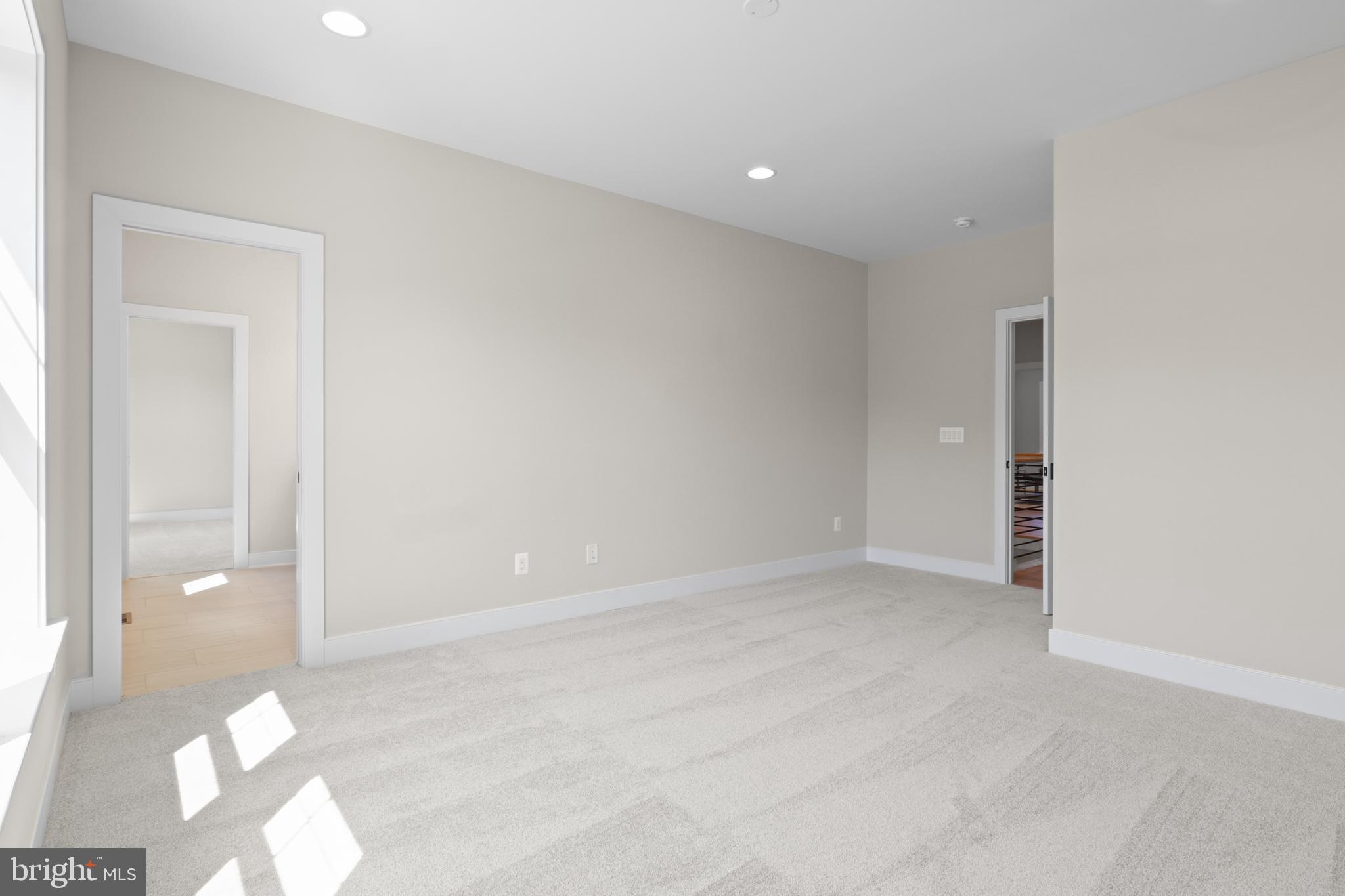 FAIRFAX FARMS - Residential