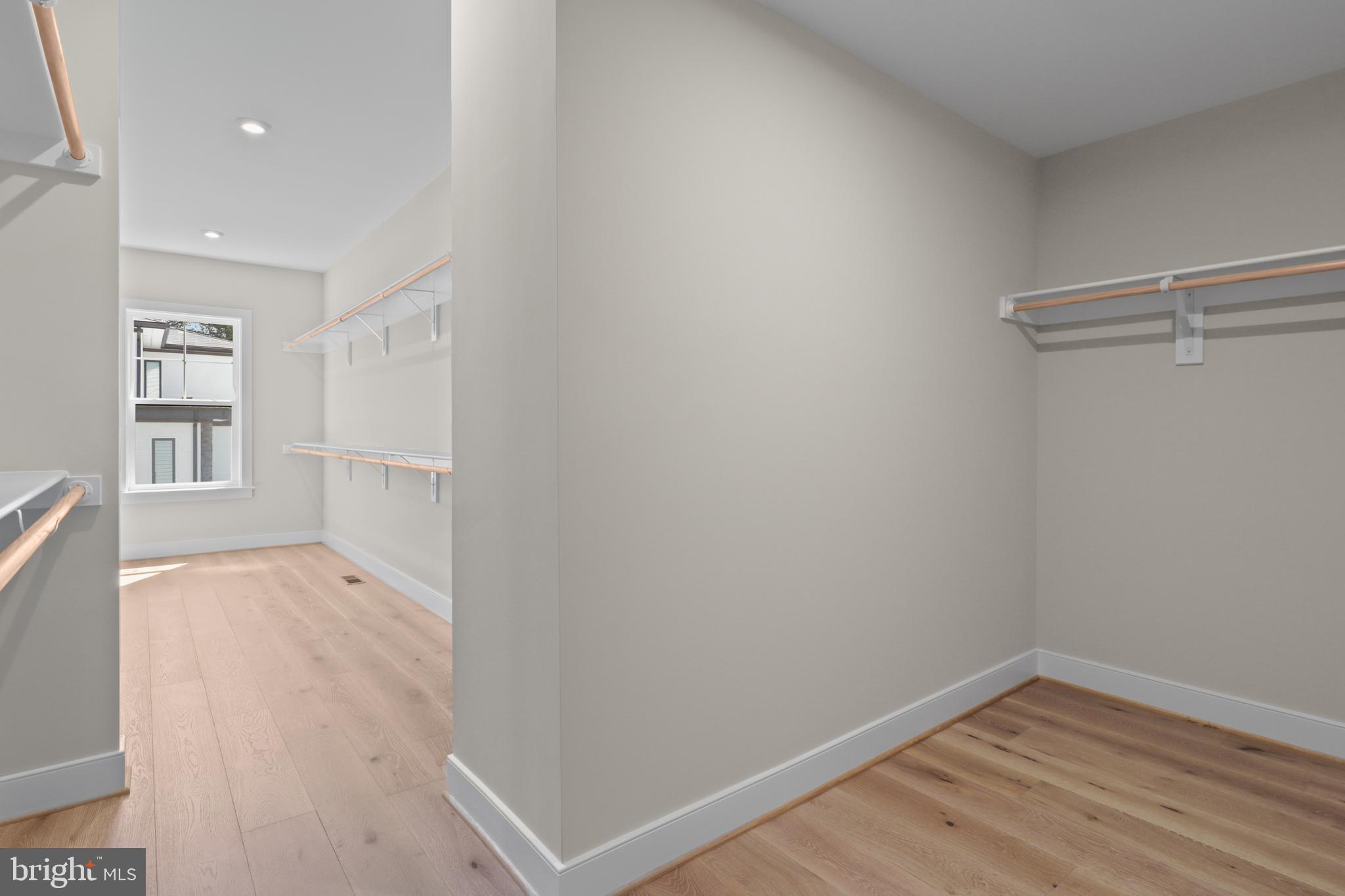 FAIRFAX FARMS - Residential
