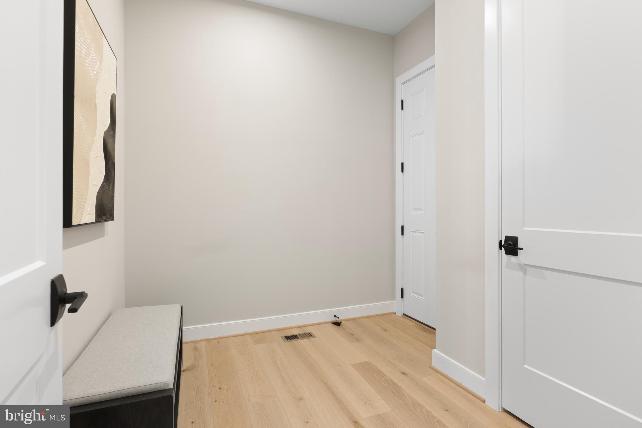 FAIRFAX FARMS - Residential
