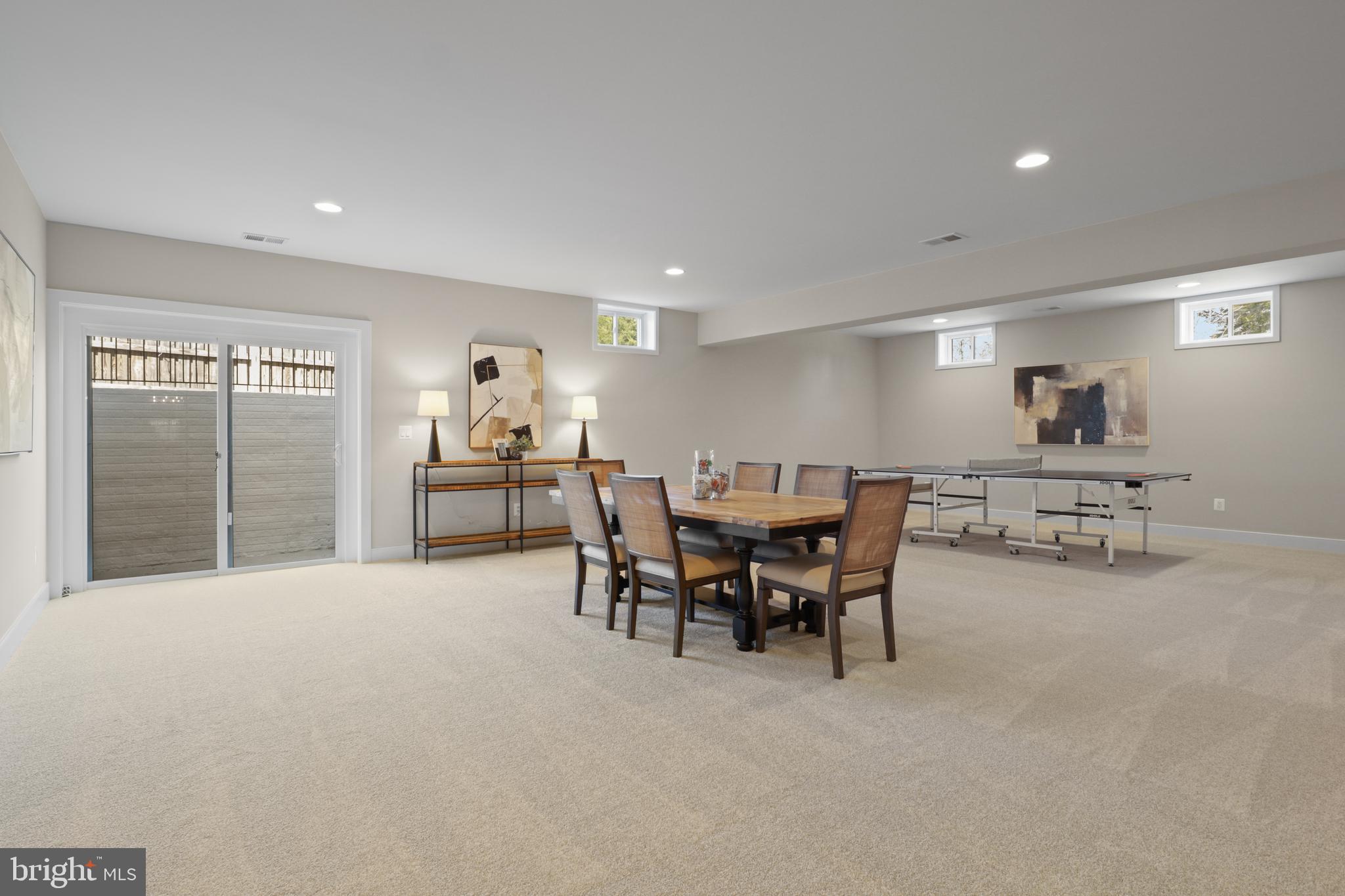 FAIRFAX FARMS - Residential