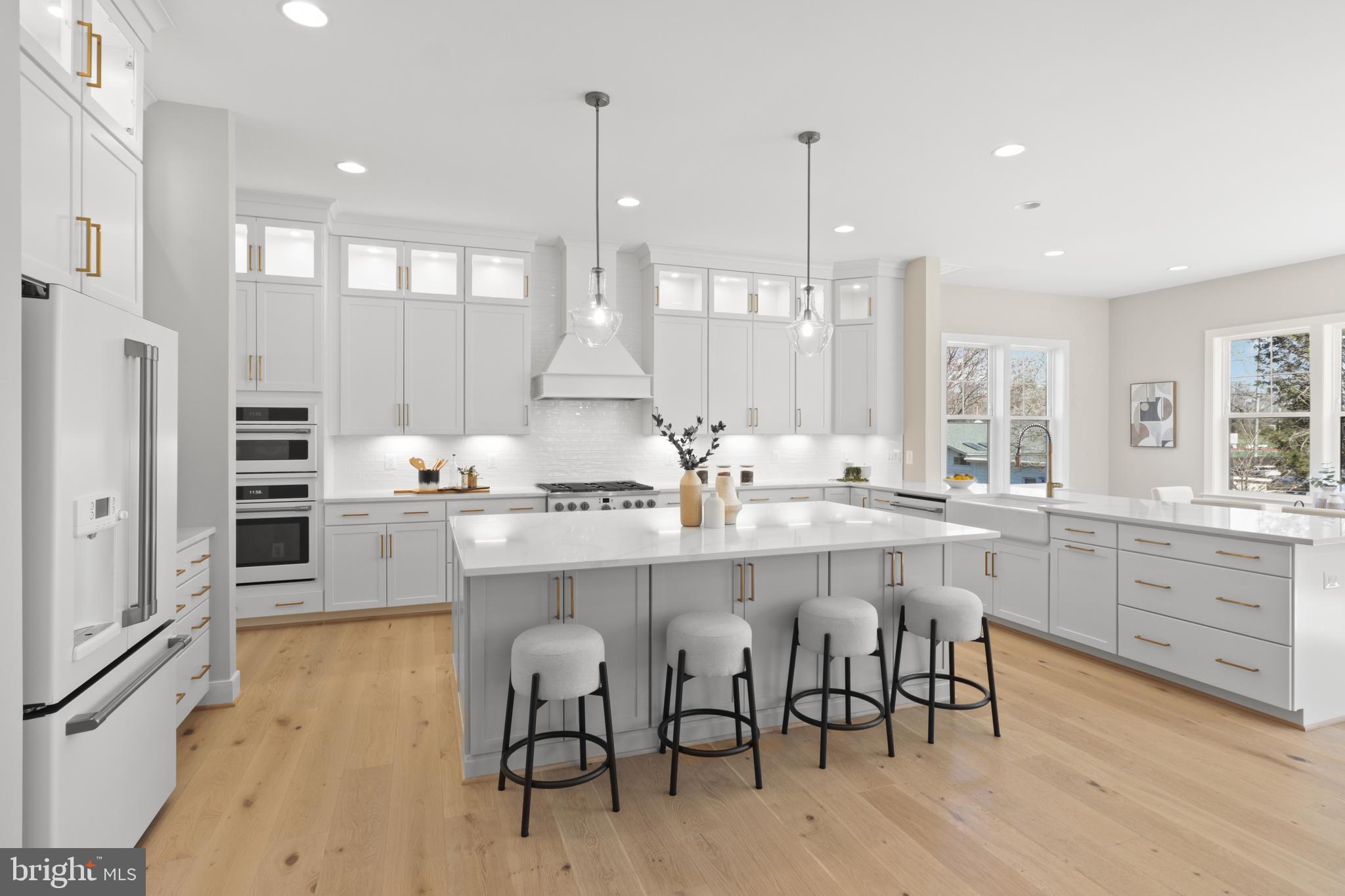FAIRFAX FARMS - Residential