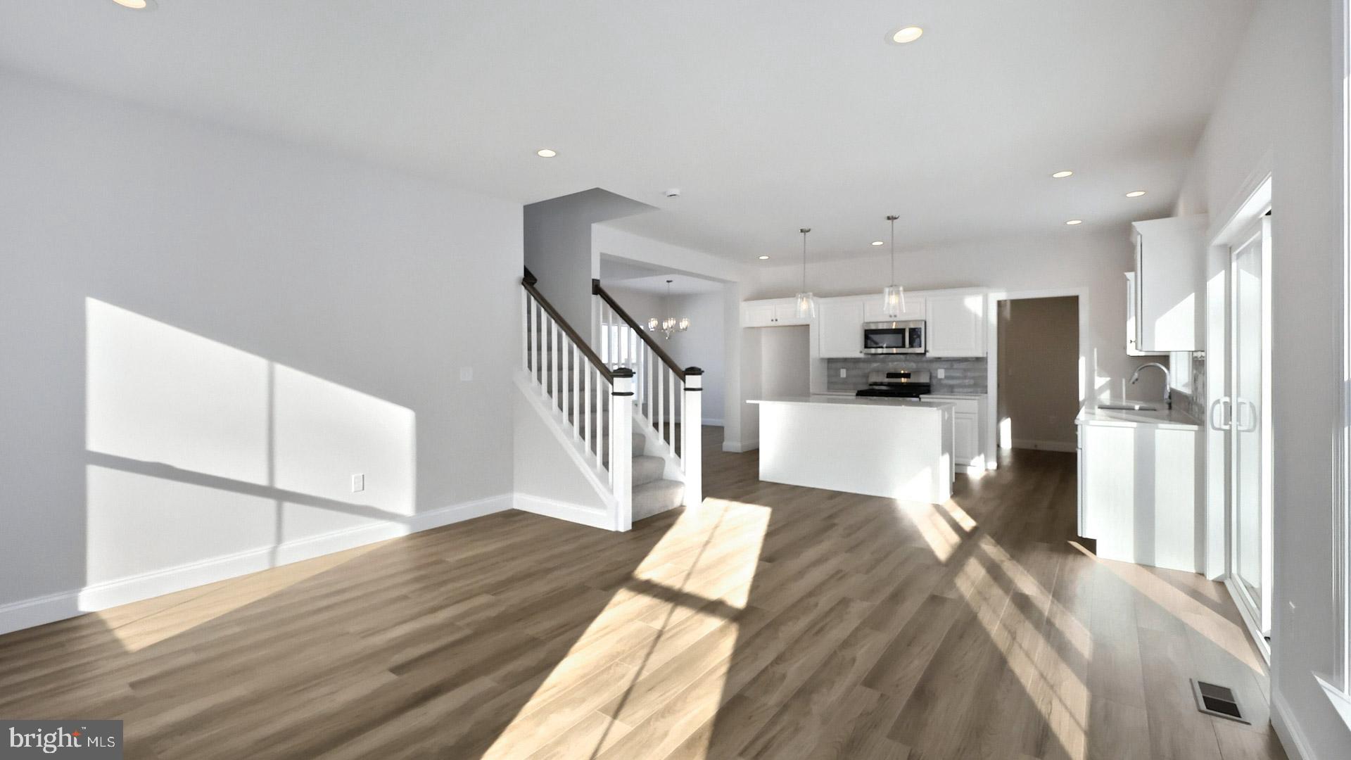 CORNWALL JUNCTION - Residential