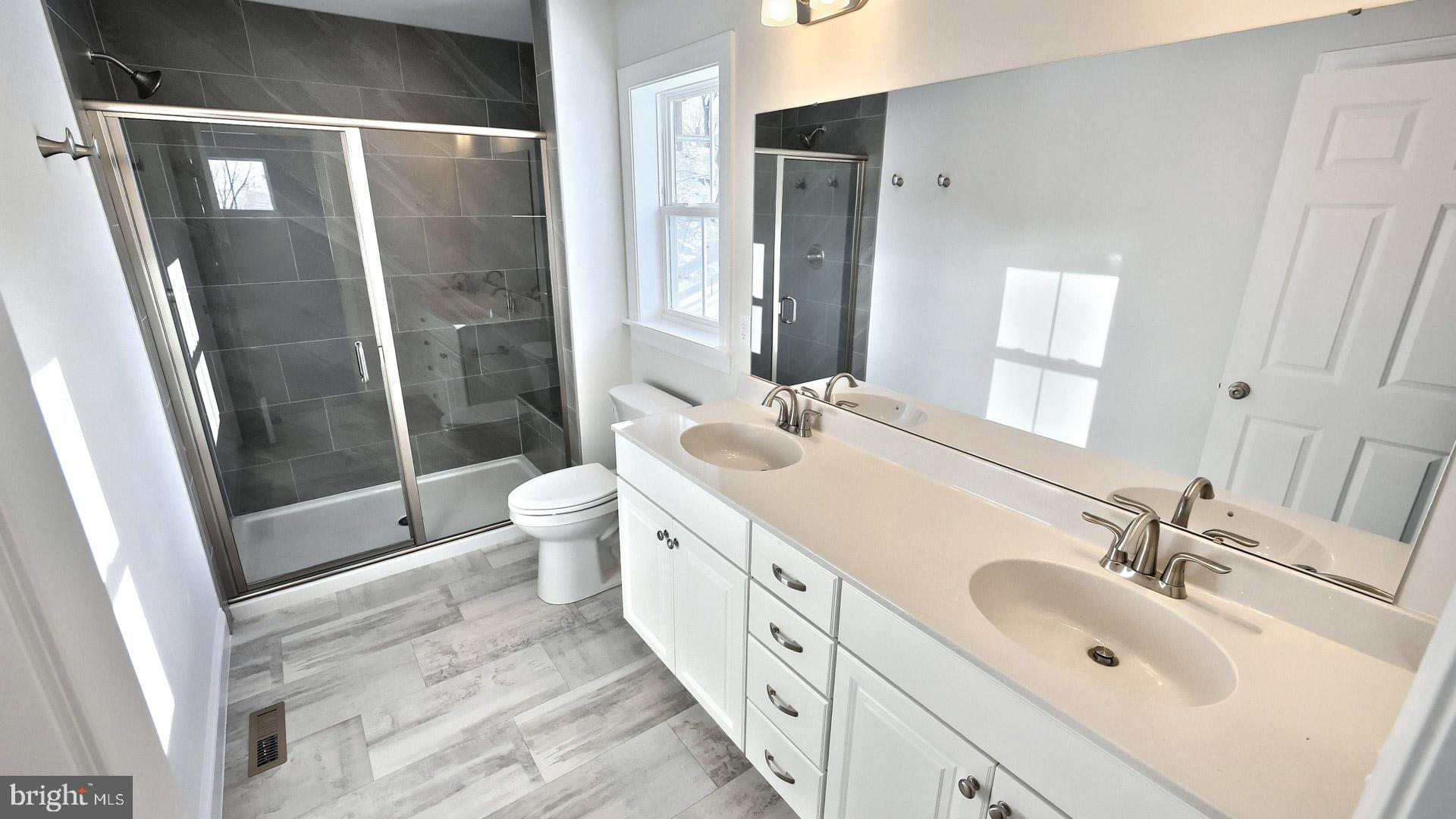 CORNWALL JUNCTION - Residential