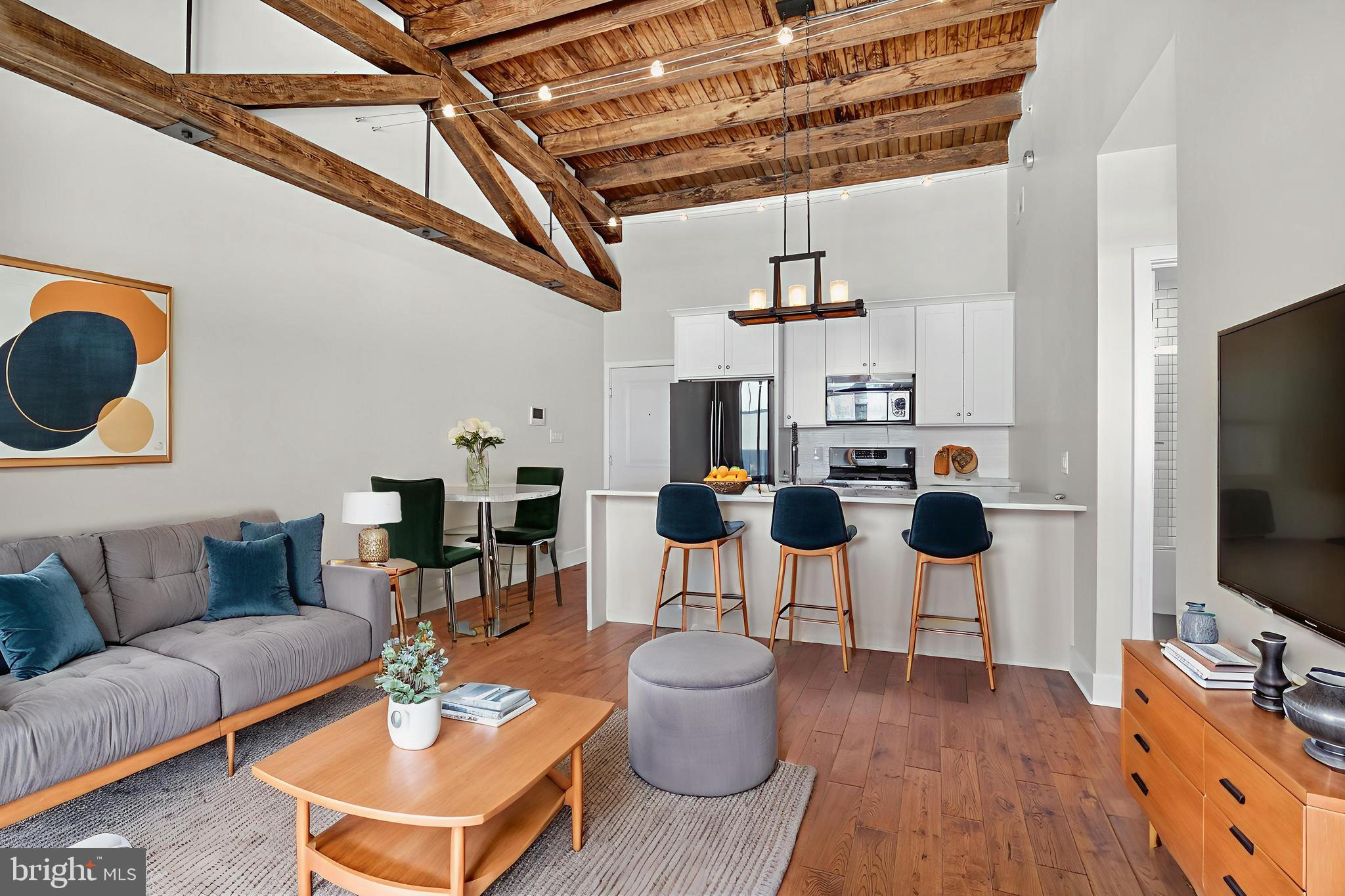 FISHTOWN - Residential Lease