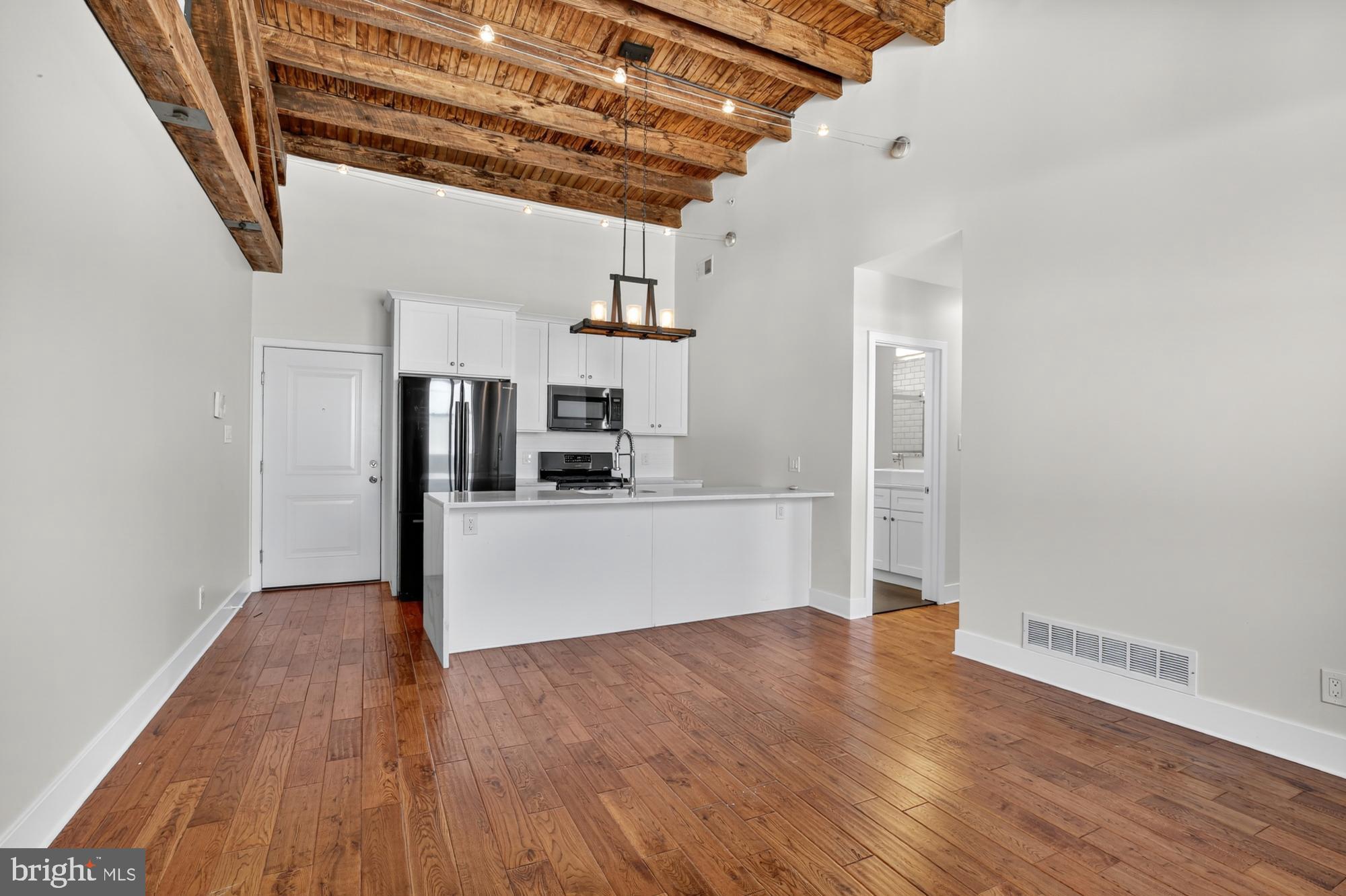 FISHTOWN - Residential Lease